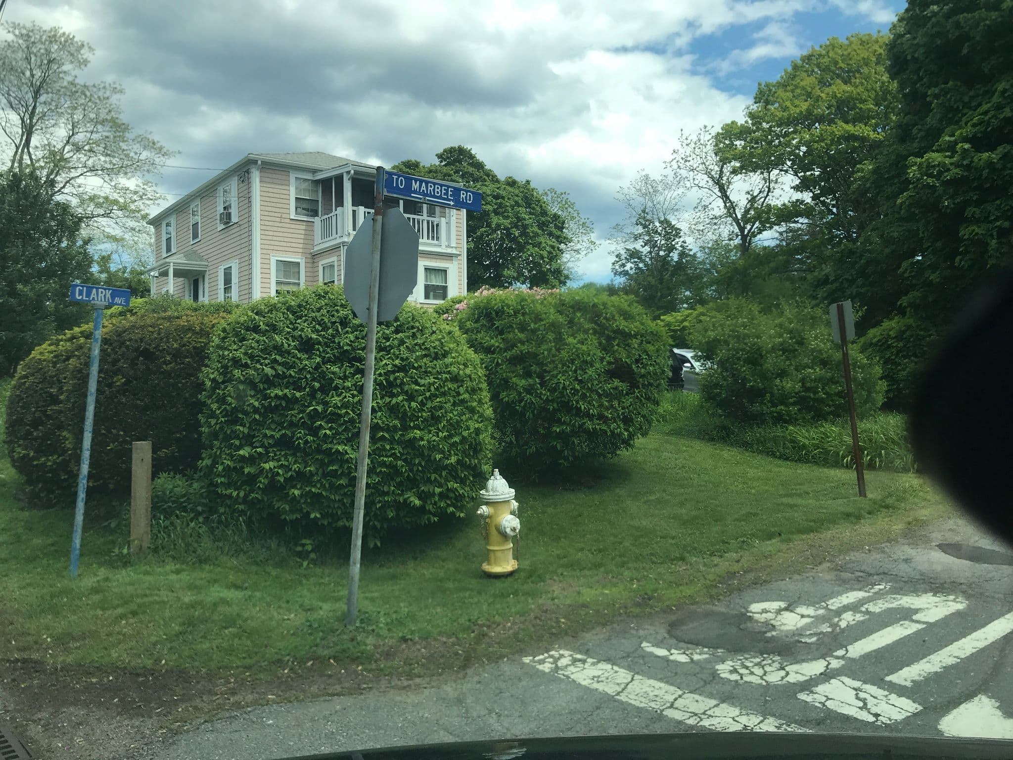 Street view near Mooring Stone Bed And Breakfast, Gloucester — © rkptgis (CC BY-SA · Mapillary)