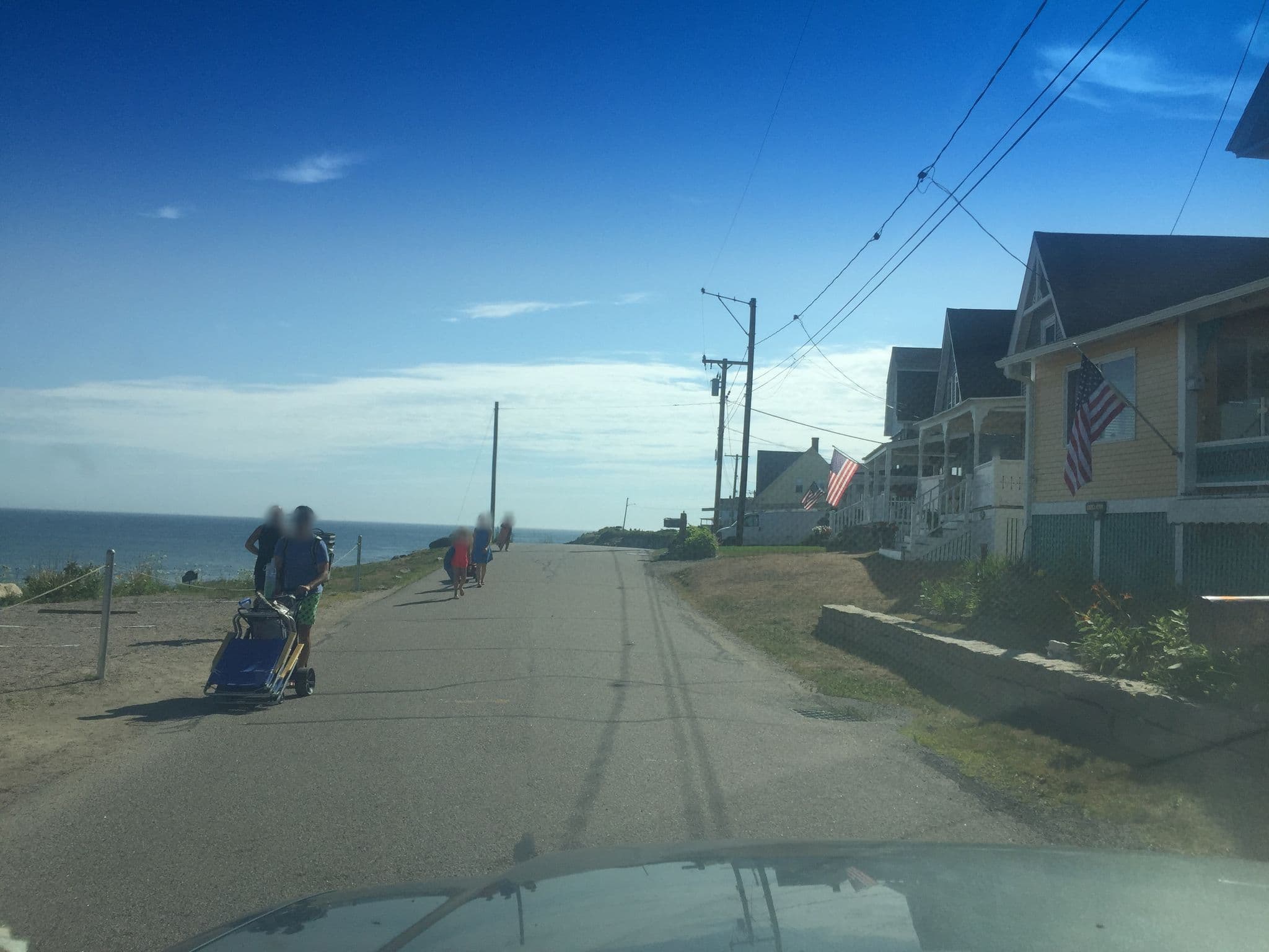 Street view near Katahdin Inn, York Beach — © paulfav (CC BY-SA · Mapillary)
