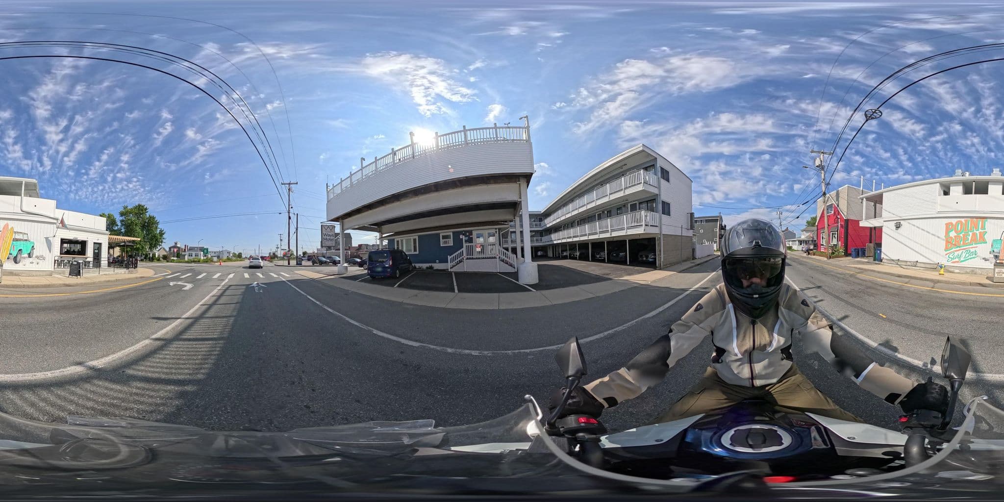 Street view near Hampton harbour motel, Hampton Beach — © Commonwealth360 (CC BY-SA · Mapillary)