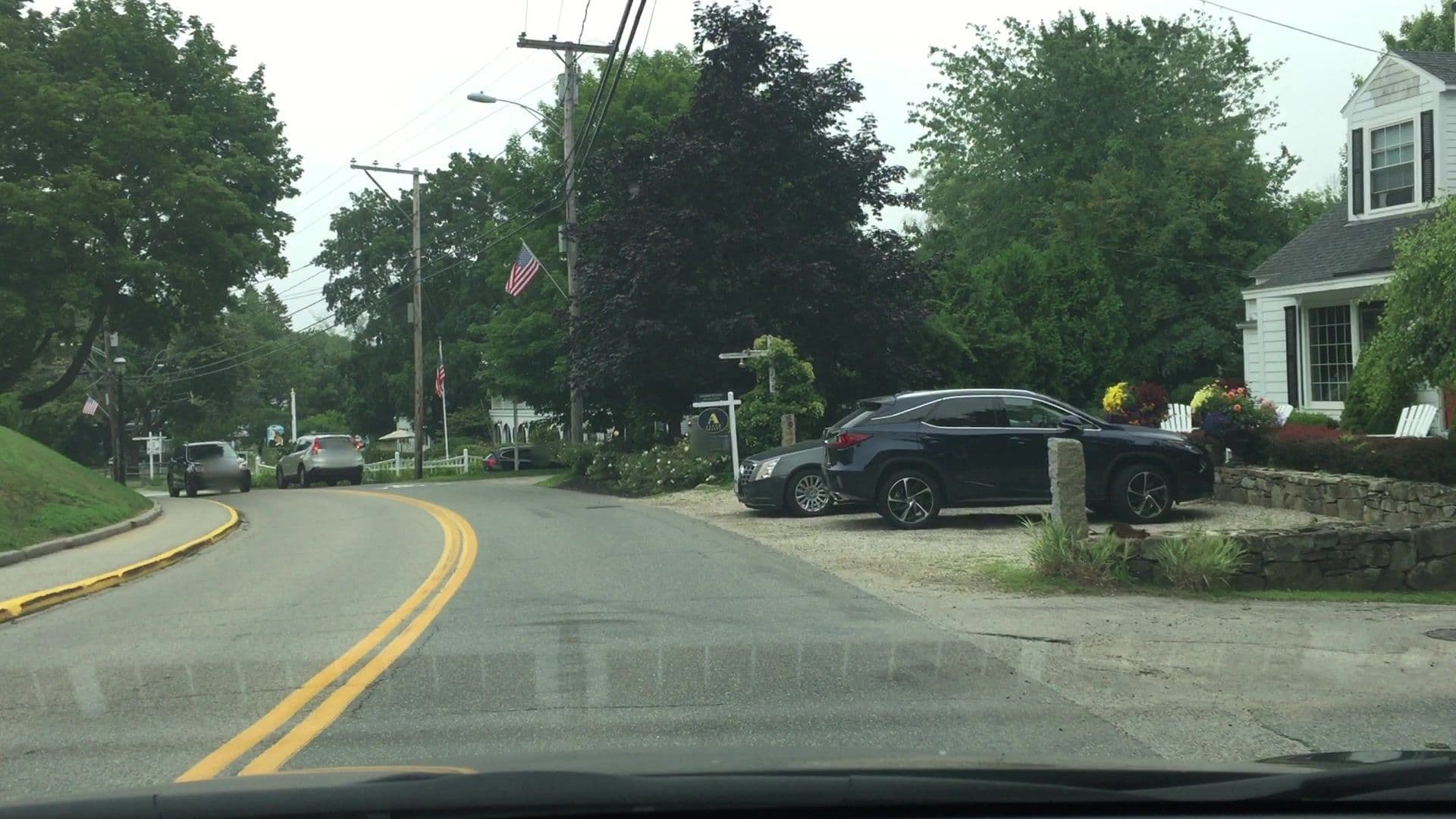 Street view near Beaconlight Guest House, Ogunquit — © lvl5 (CC BY-SA · Mapillary)