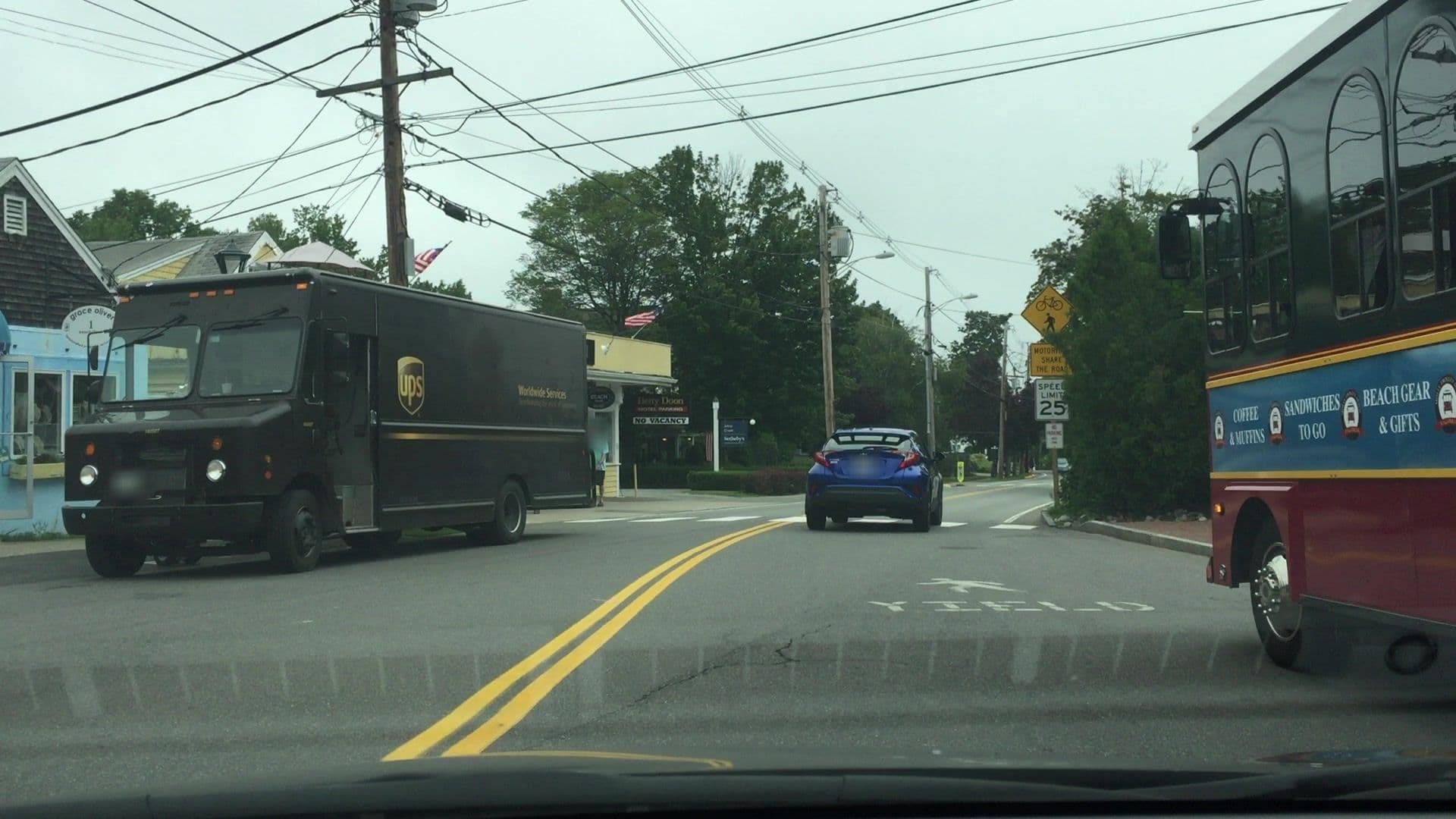 Street view near 16 Beach Street B&B, Ogunquit — © lvl5 (CC BY-SA · Mapillary)
