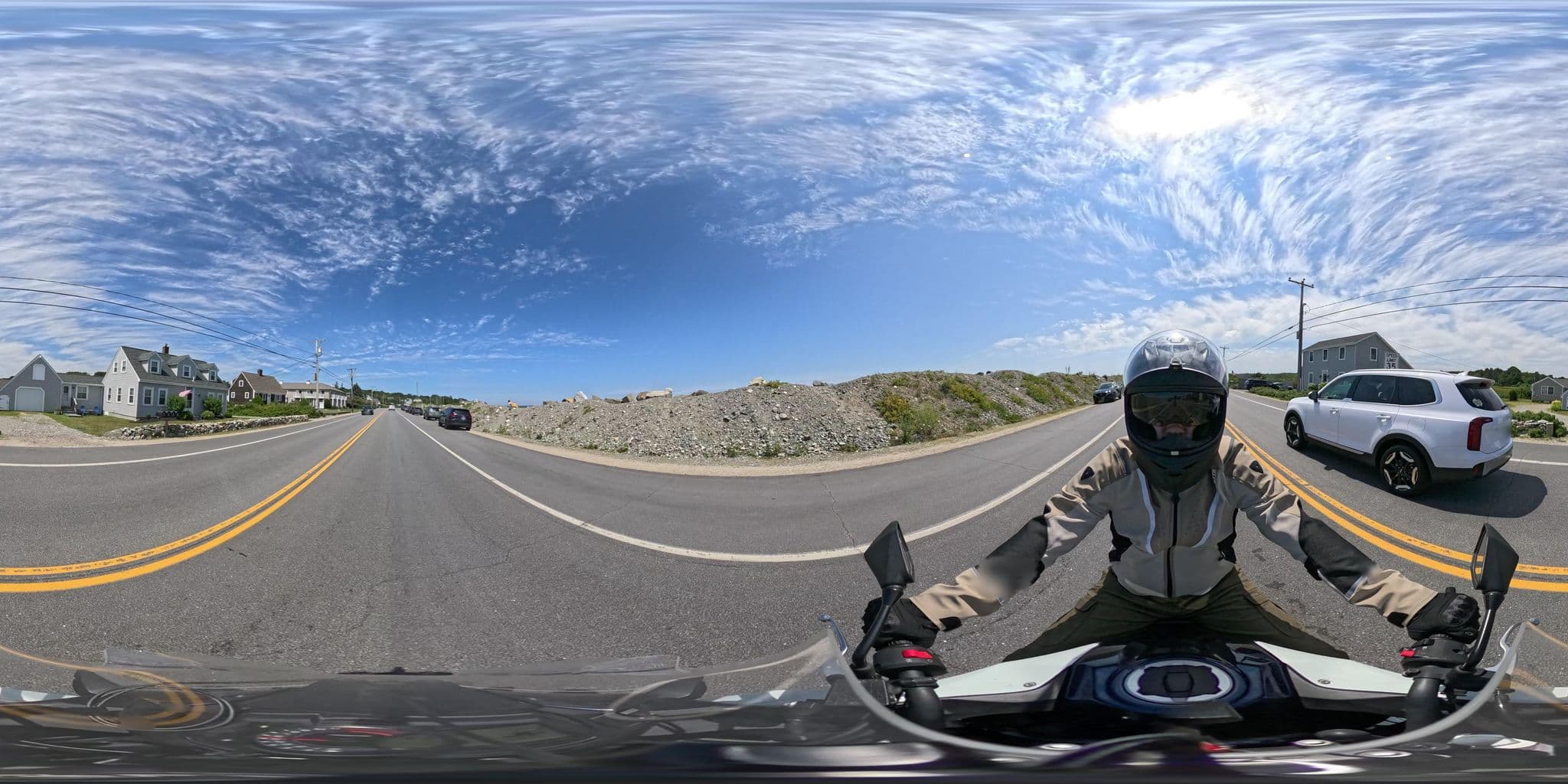 Street view near Salty Breeze Cottages, Greenland — © Commonwealth360 (CC BY-SA · Mapillary)