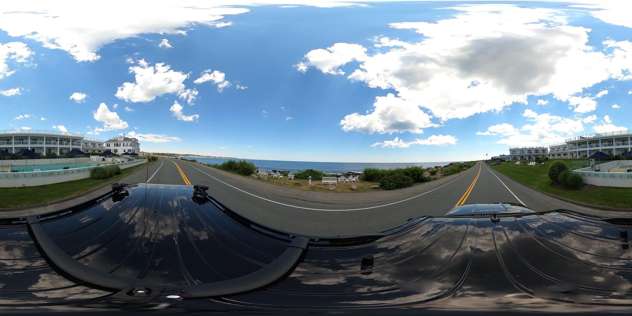 Street view near Ocean House Hotel at Bass Rocks, Gloucester — © Lanka6359 (CC BY-SA · Mapillary)