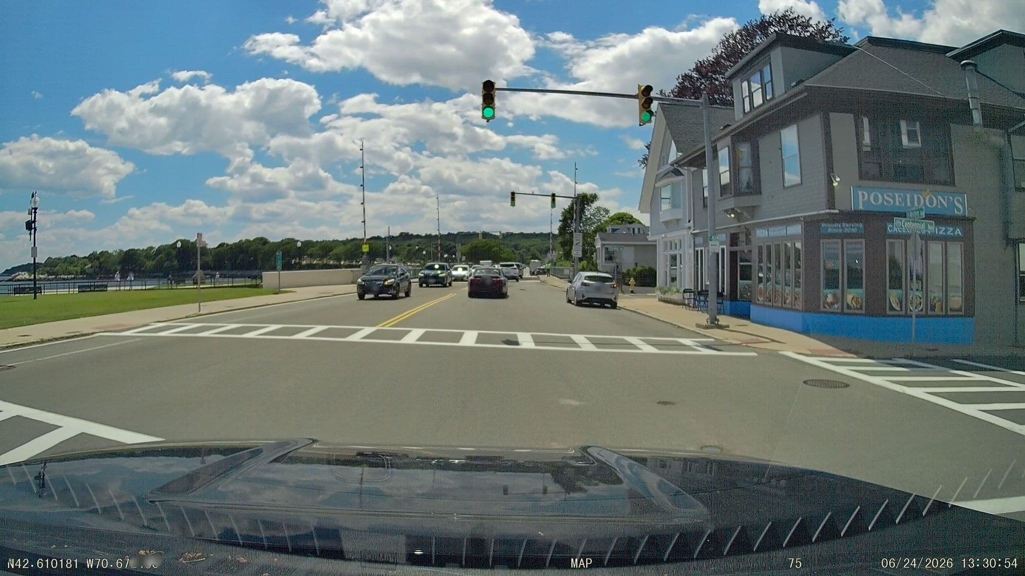 Street view near C By The Sea, Gloucester — © Lanka6359 (CC BY-SA · Mapillary)