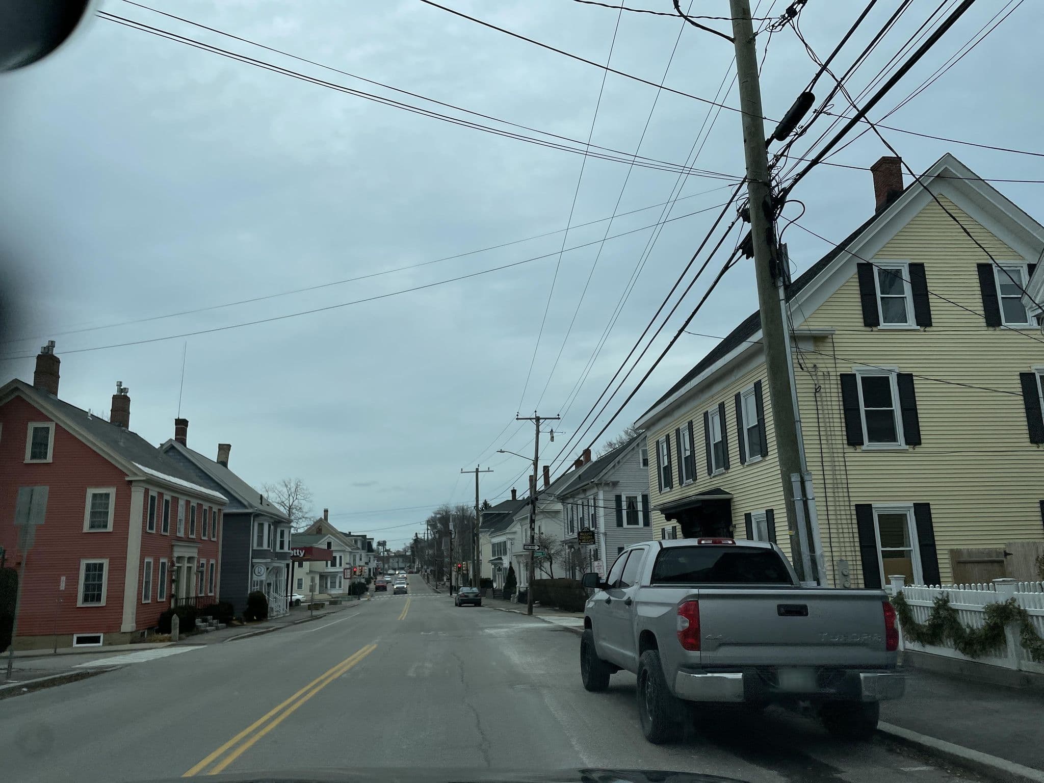 Street view near Martin Hill Inn, Kittery — © batterystaple (CC BY-SA · Mapillary)