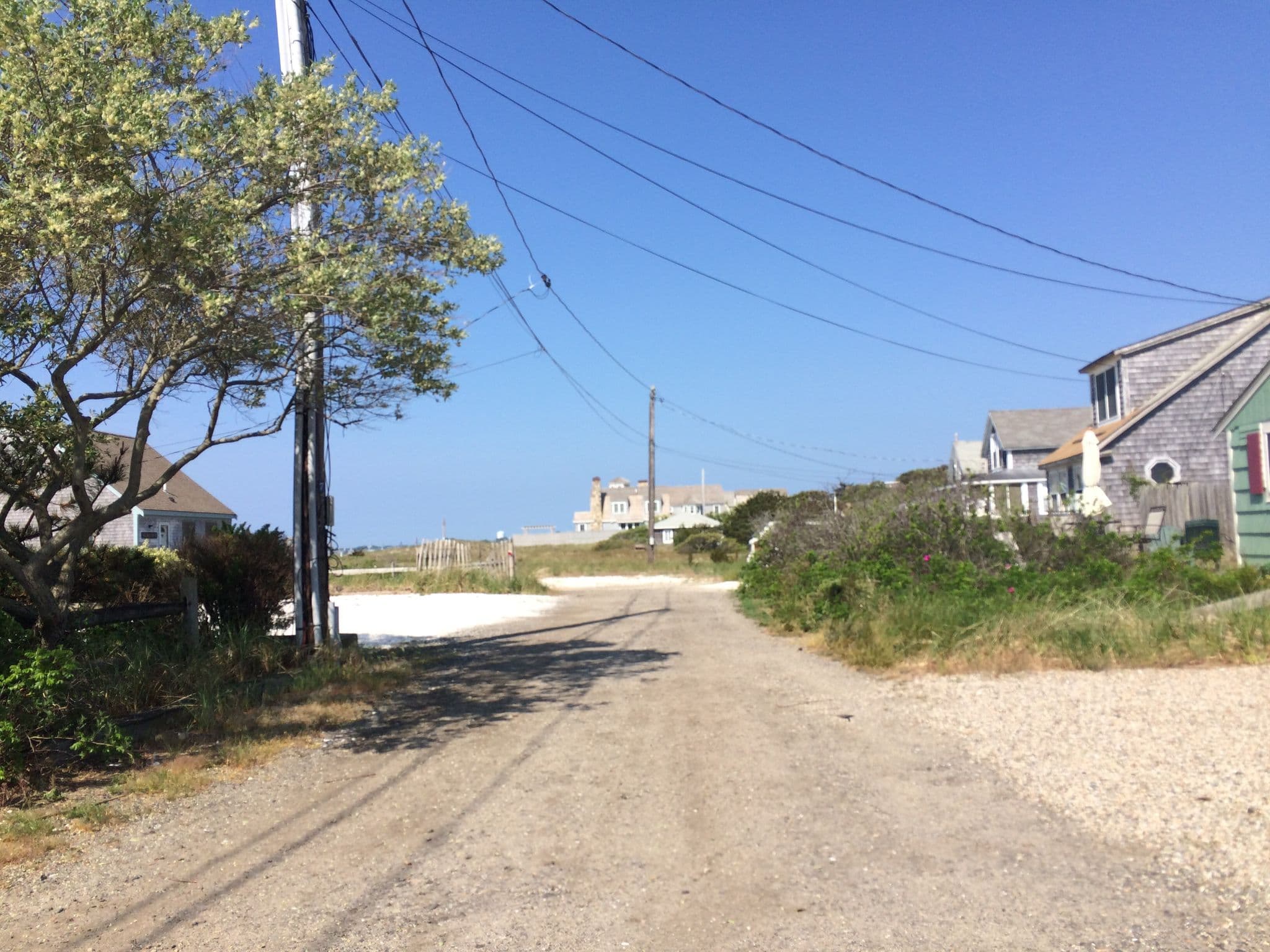 Street view near Cottage, Provincetown — © osric (CC BY-SA · Mapillary)