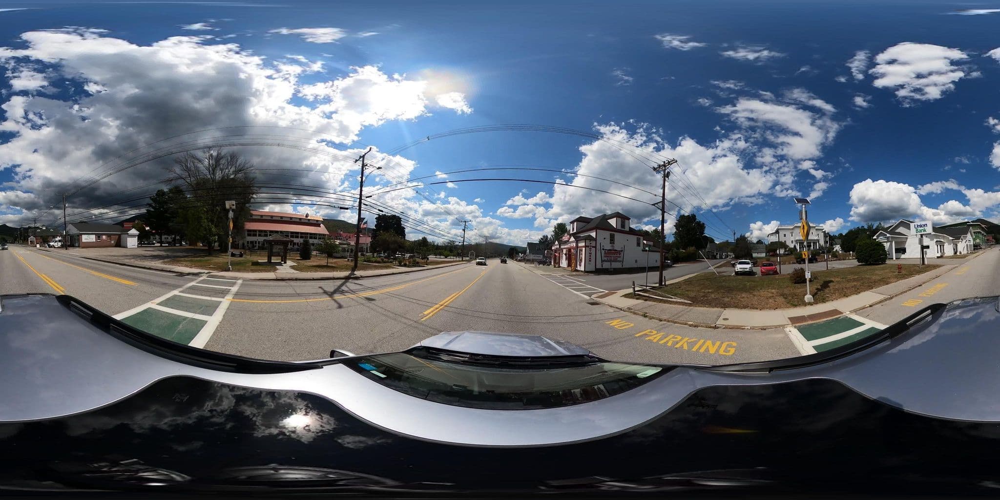 Street view near Woodstock Inn, Rumney — © mapillary01730 (CC BY-SA · Mapillary)