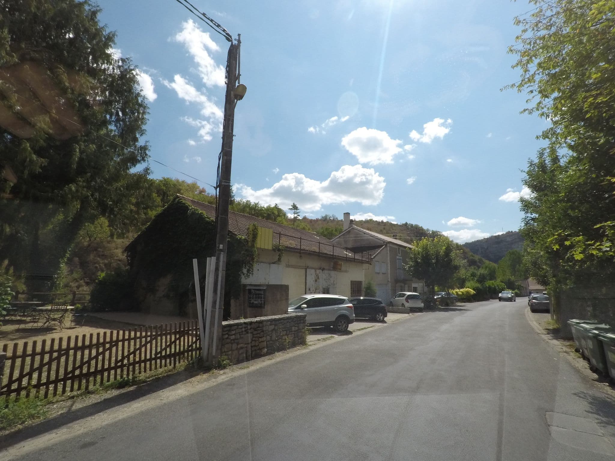 Street view near Hôtel restaurant des Grottes, Cajarc — © yaron (CC BY-SA · Mapillary)