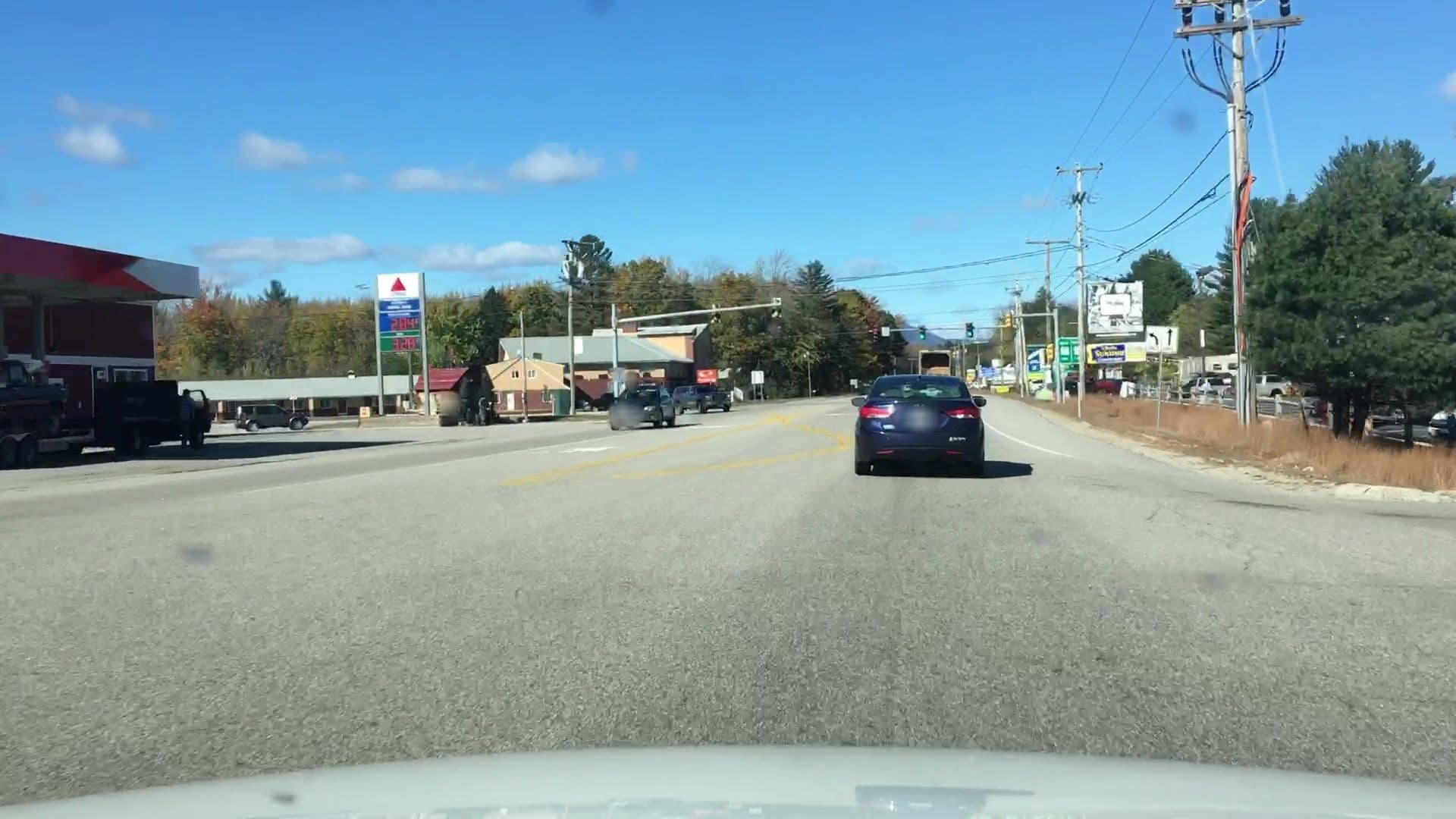 Street view near Samanthas Inn, Tamworth — © lvl5 (CC BY-SA · Mapillary)