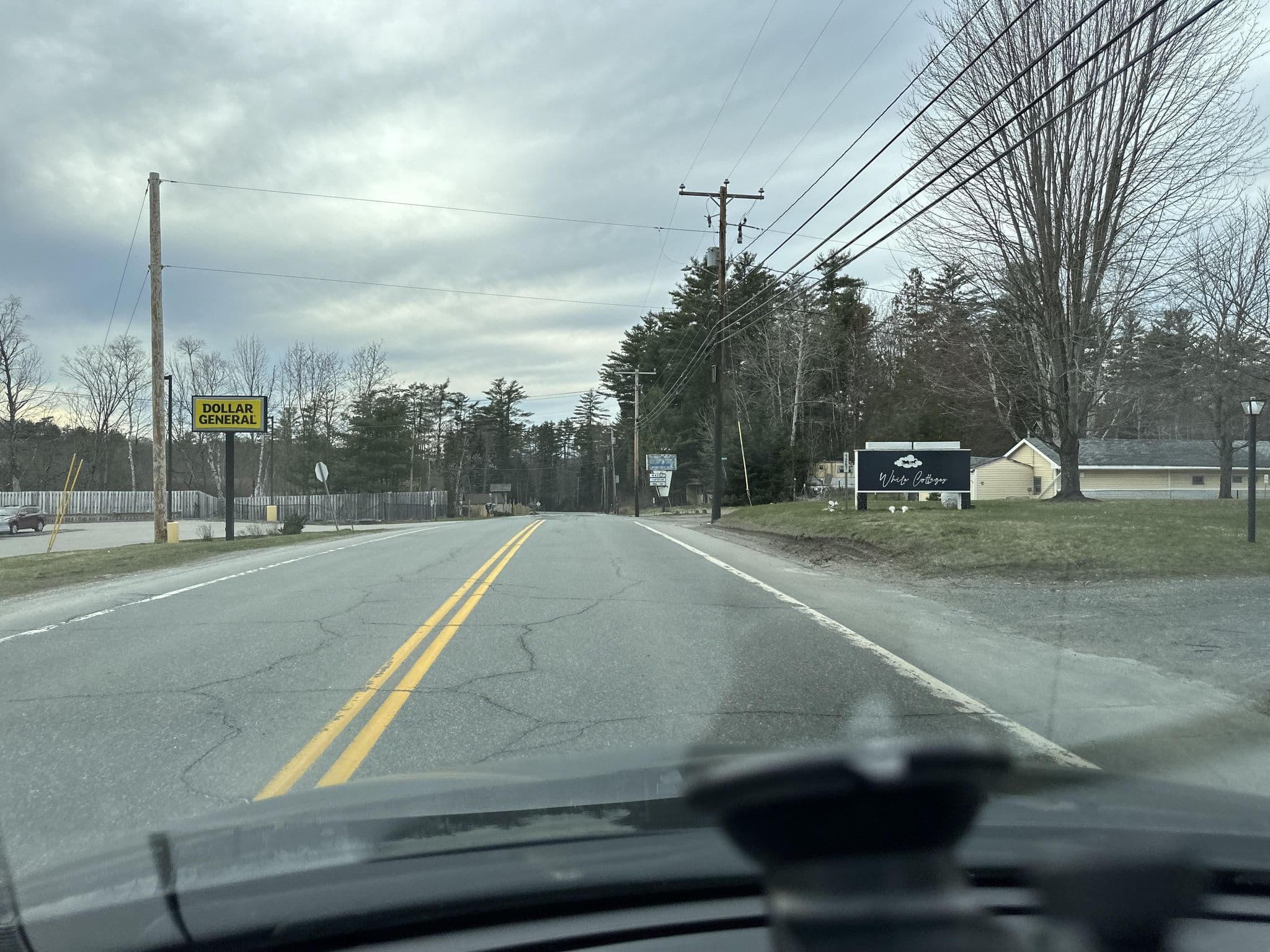 Street view near Hearthside Village Cottage Motels, Saint Johnsbury — © quickness805 (CC BY-SA · Mapillary)