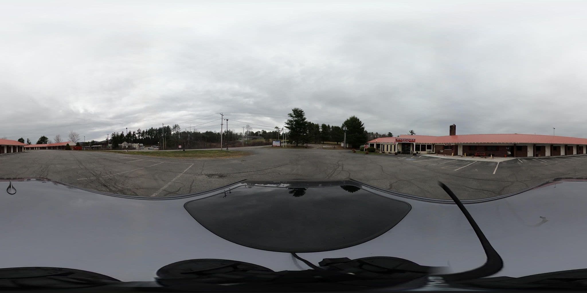 Street view near Eastgate Inn, Saint Johnsbury — © quickness805 (CC BY-SA · Mapillary)