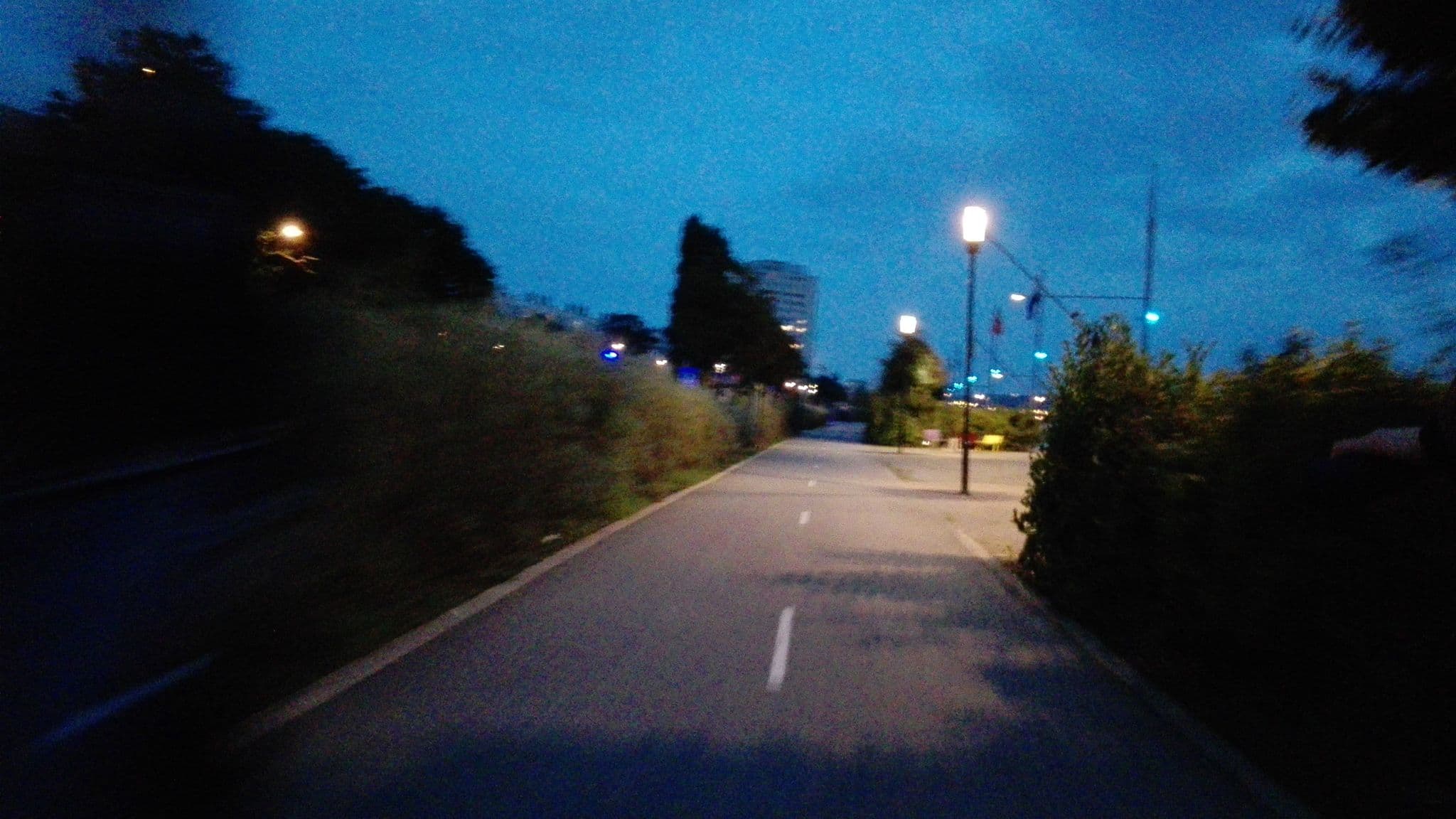 Street view near B&B Hotel, Boulogne-sur-Mer — © theos (CC BY-SA · Mapillary)