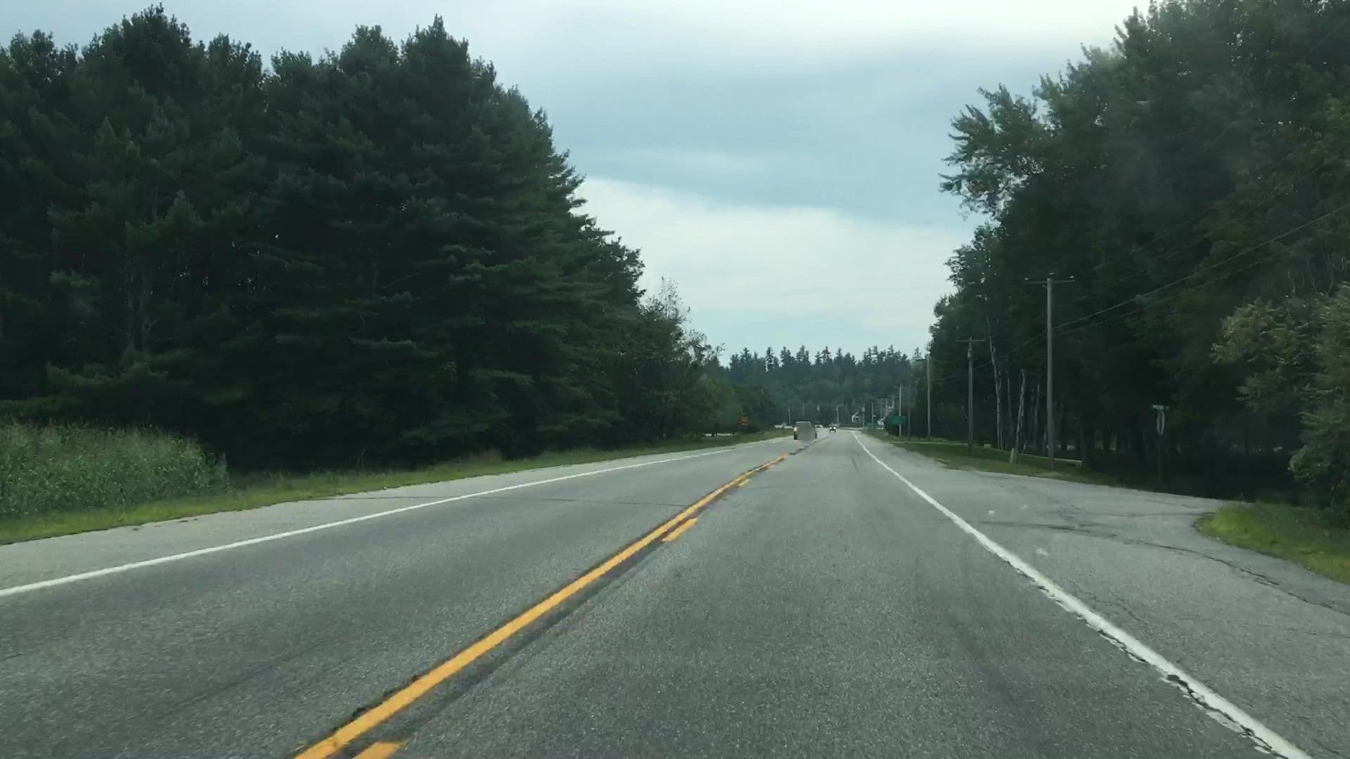 Street view near River Shack, Rumford — © lvl5 (CC BY-SA · Mapillary)