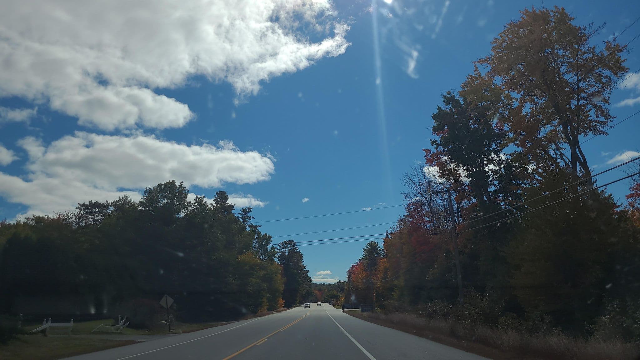 Street view near Maplewood Inn & Motel, Raymond — © jacklehoullier (CC BY-SA · Mapillary)