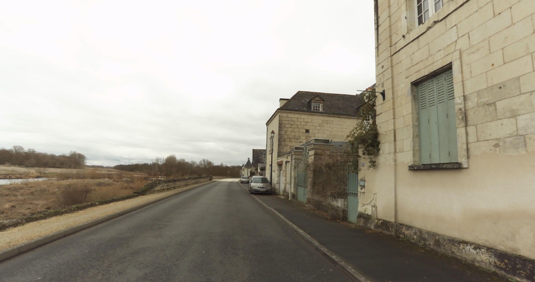 Street view near La Sterne de Loire, Villebernier — © sogefi (CC BY-SA · Mapillary)