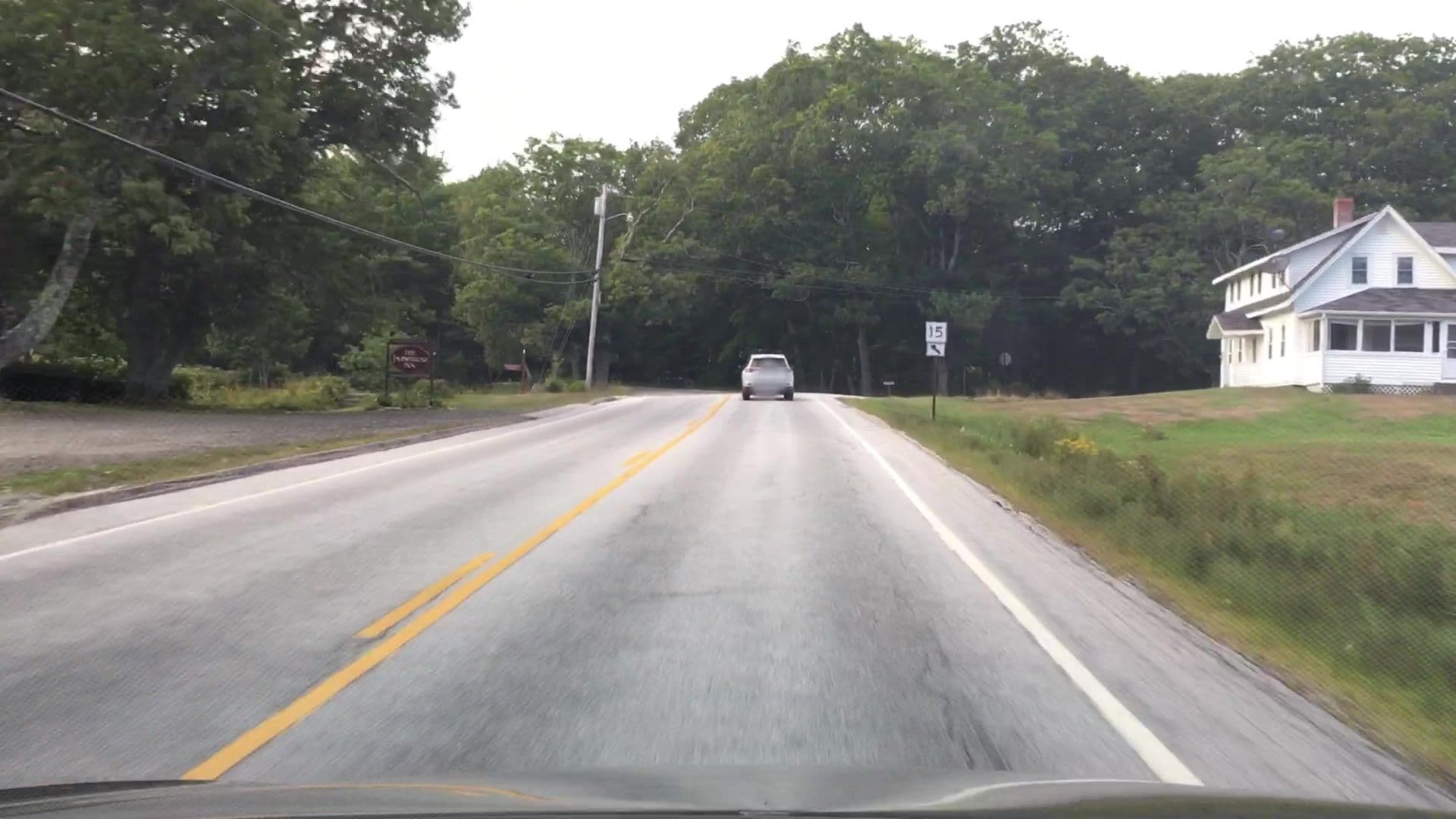 Street view near The Farmhouse Inn, Penobscot — © lvl5 (CC BY-SA · Mapillary)