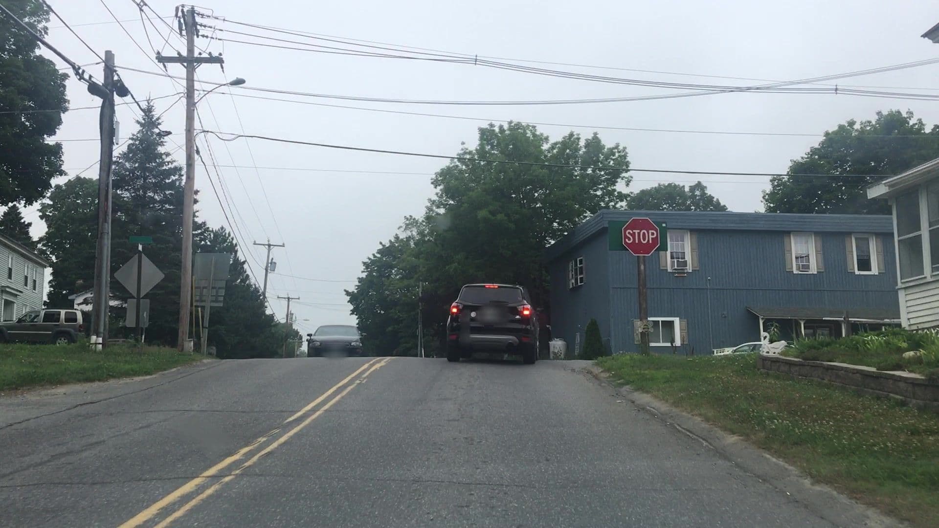 Street view near The Pressey B&B, Waterville — © lvl5 (CC BY-SA · Mapillary)