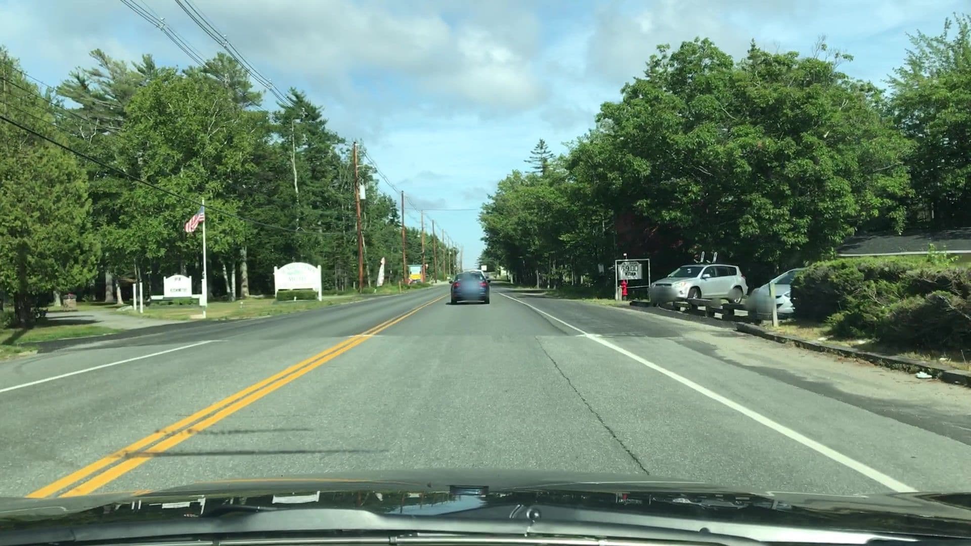 Street view near Robbins Motel, Bar Harbor — © lvl5 (CC BY-SA · Mapillary)