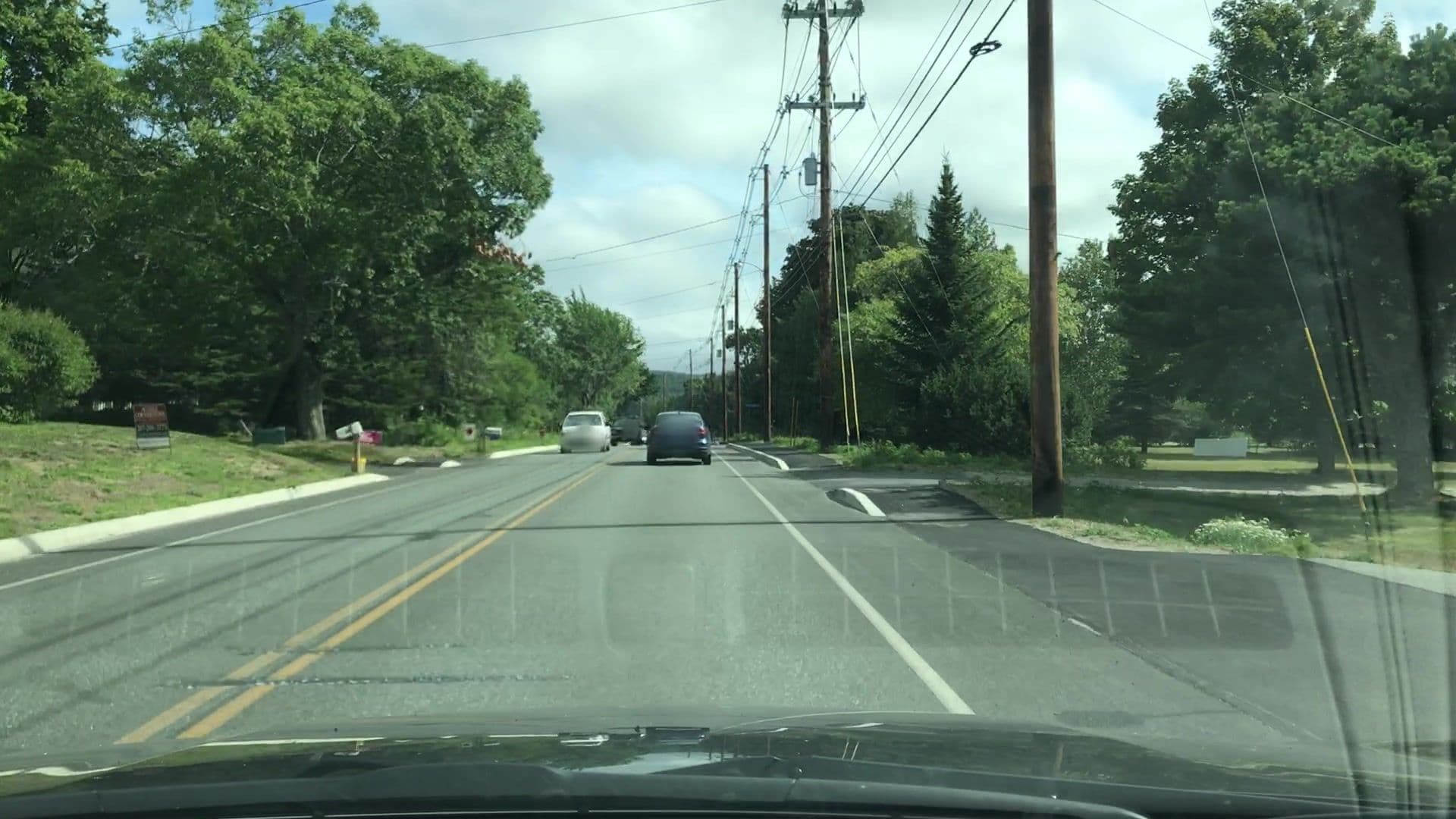 Street view near Barton's Motel & Cottages, Bar Harbor — © lvl5 (CC BY-SA · Mapillary)