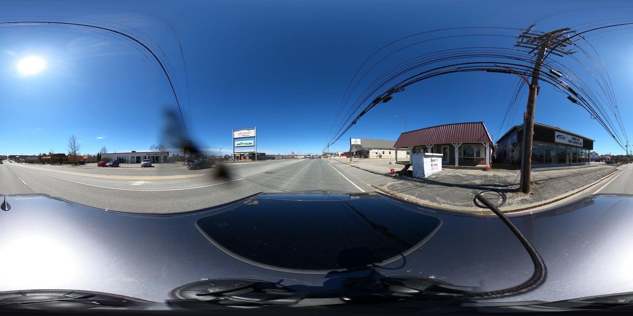 Street view near Primavera Inn, Ellsworth — © quickness805 (CC BY-SA · Mapillary)