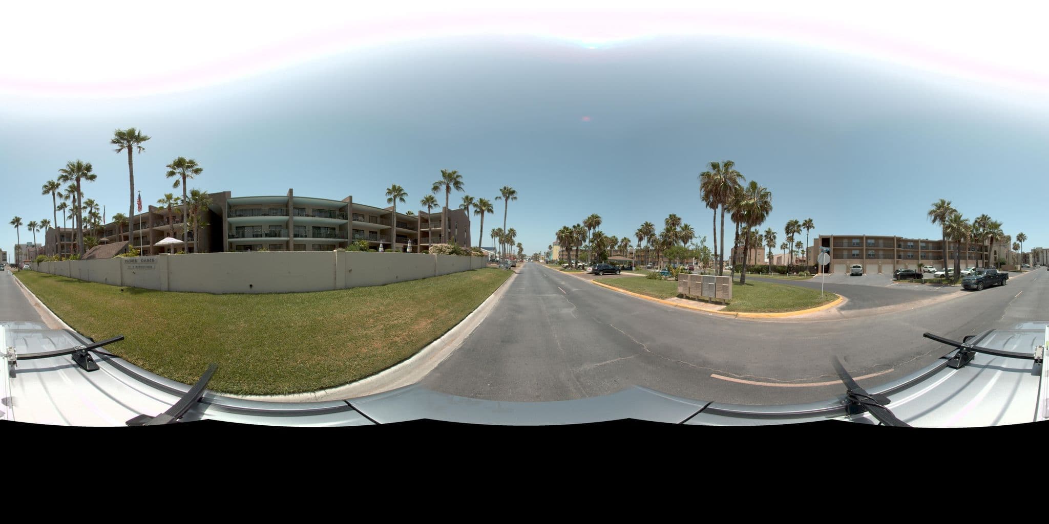 Street view near Bahia Mar, South Padre Island, USA, South Padre Island — © rking (CC BY-SA · Mapillary)