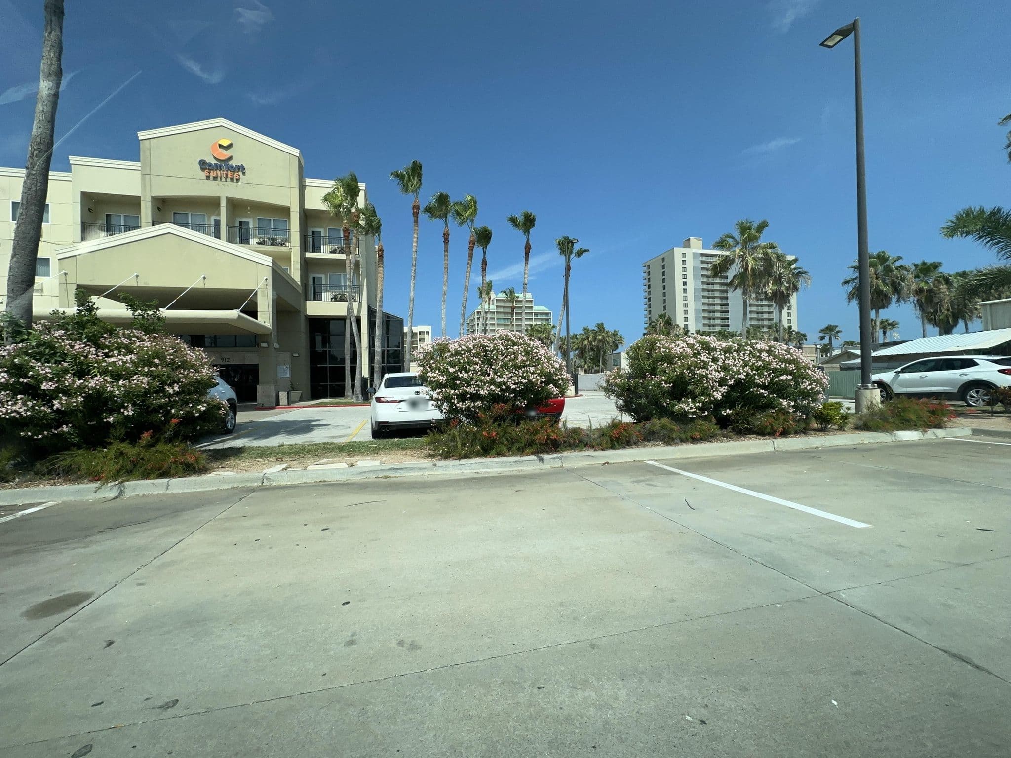 Street view near Comfort Suites Pool, South Padre Island — © carto-grapher (CC BY-SA · Mapillary)