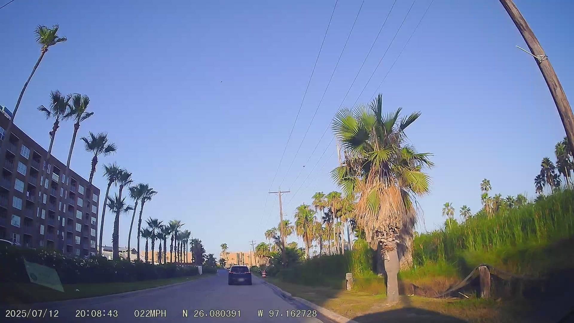 Street view near Holiday Inn Resort South Padre Island-Beach Front, an IHG Hotel, South Padre Island — © raveneye (CC BY-SA · Mapillary)