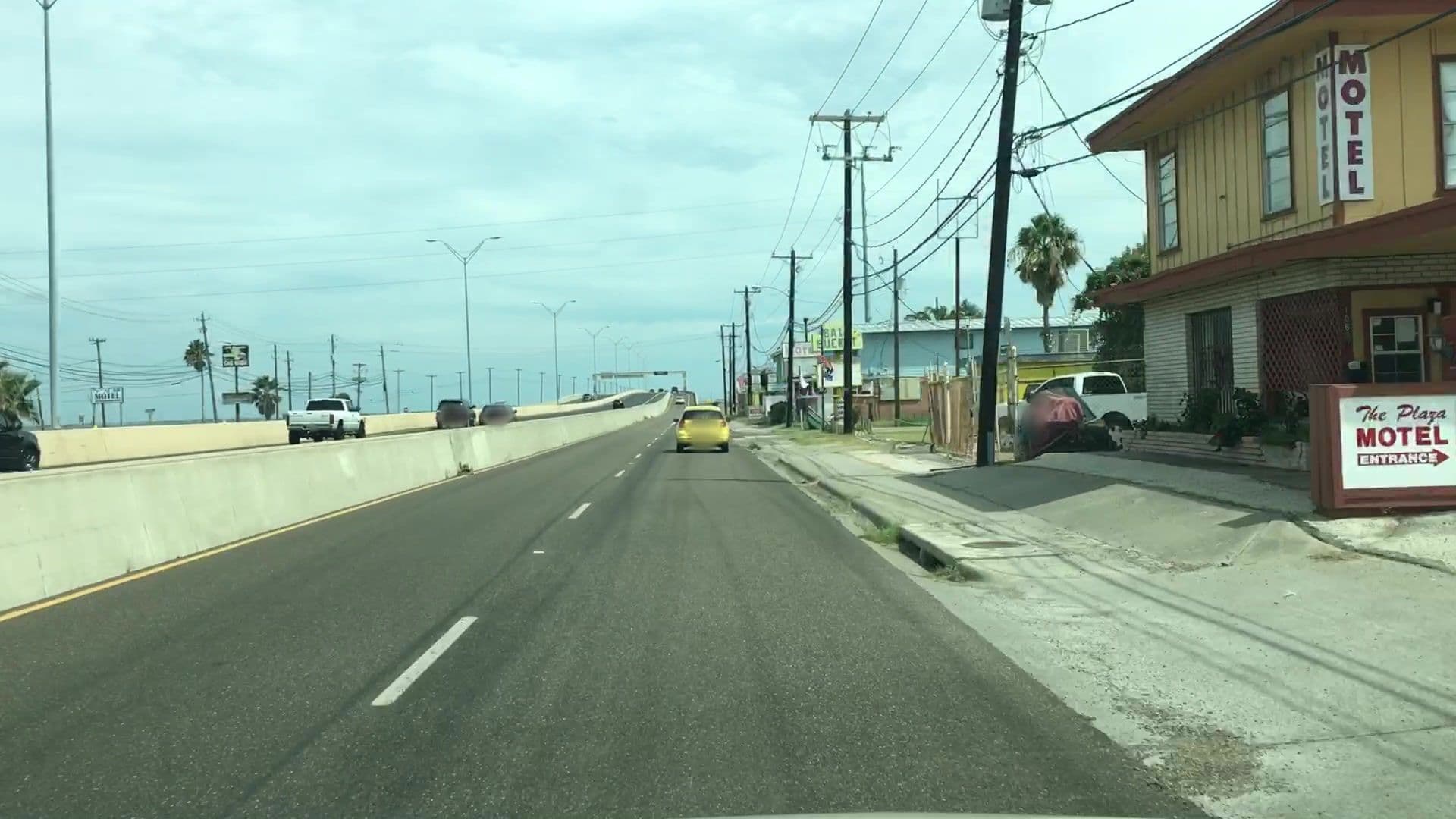Street view near The Plaza Motel, Corpus Christi — © lvl5 (CC BY-SA · Mapillary)