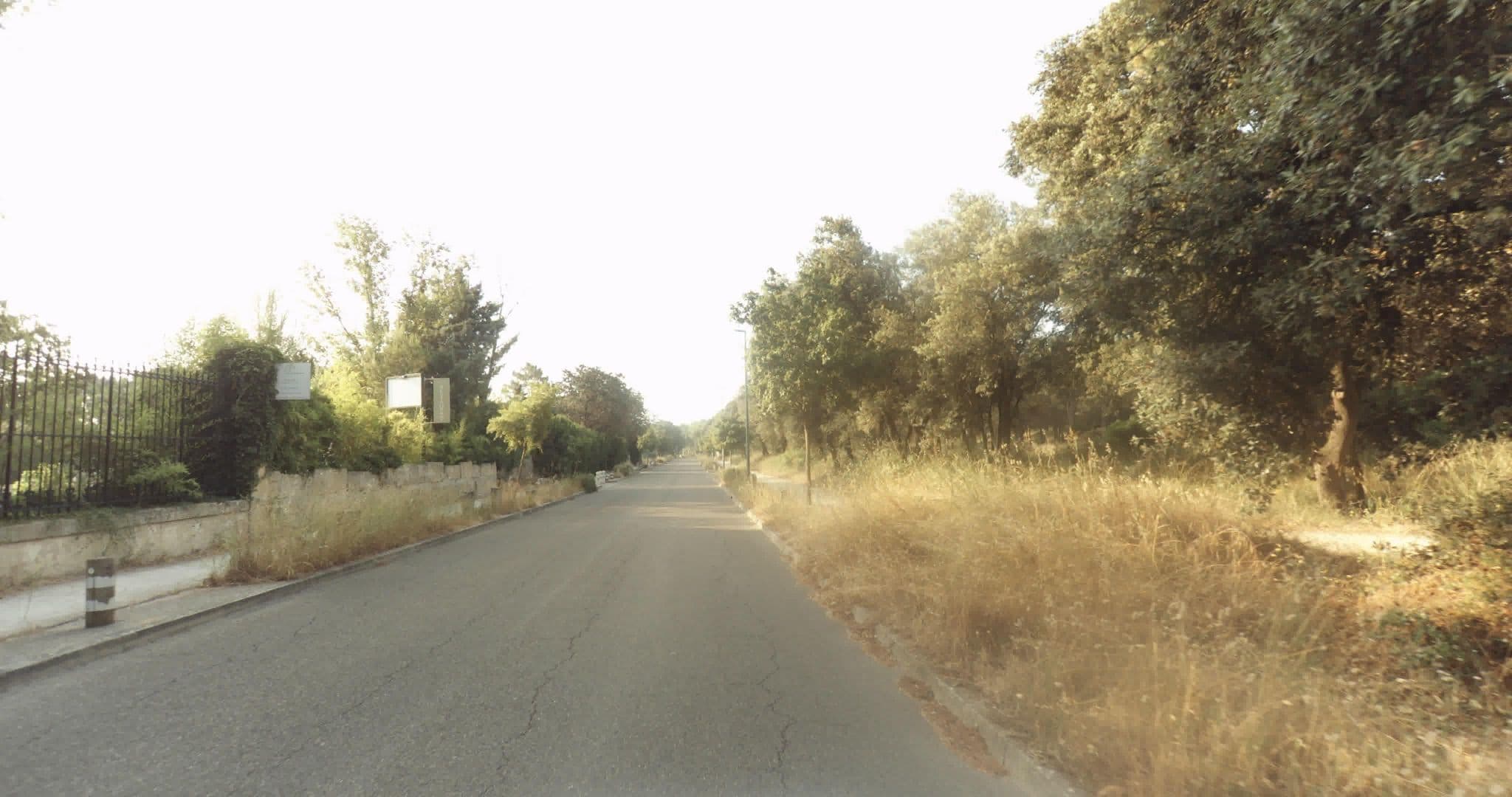 Street view near Le Colombier, Remoulins — © sogefi (CC BY-SA · Mapillary)