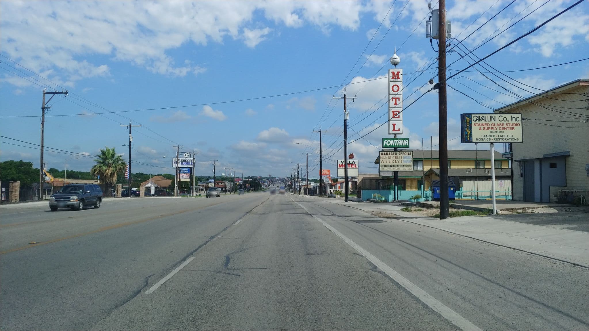 Street view near Fontana Motel, Balcones Heights — © kre3d (CC BY-SA · Mapillary)