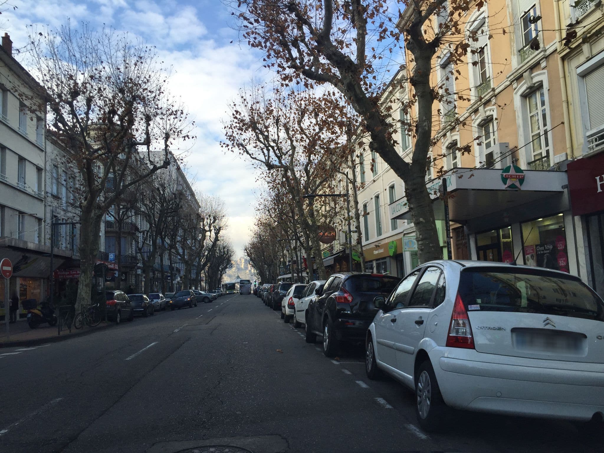 Street view near Hôtel de Lyon, Valence — © zimmy (CC BY-SA · Mapillary)