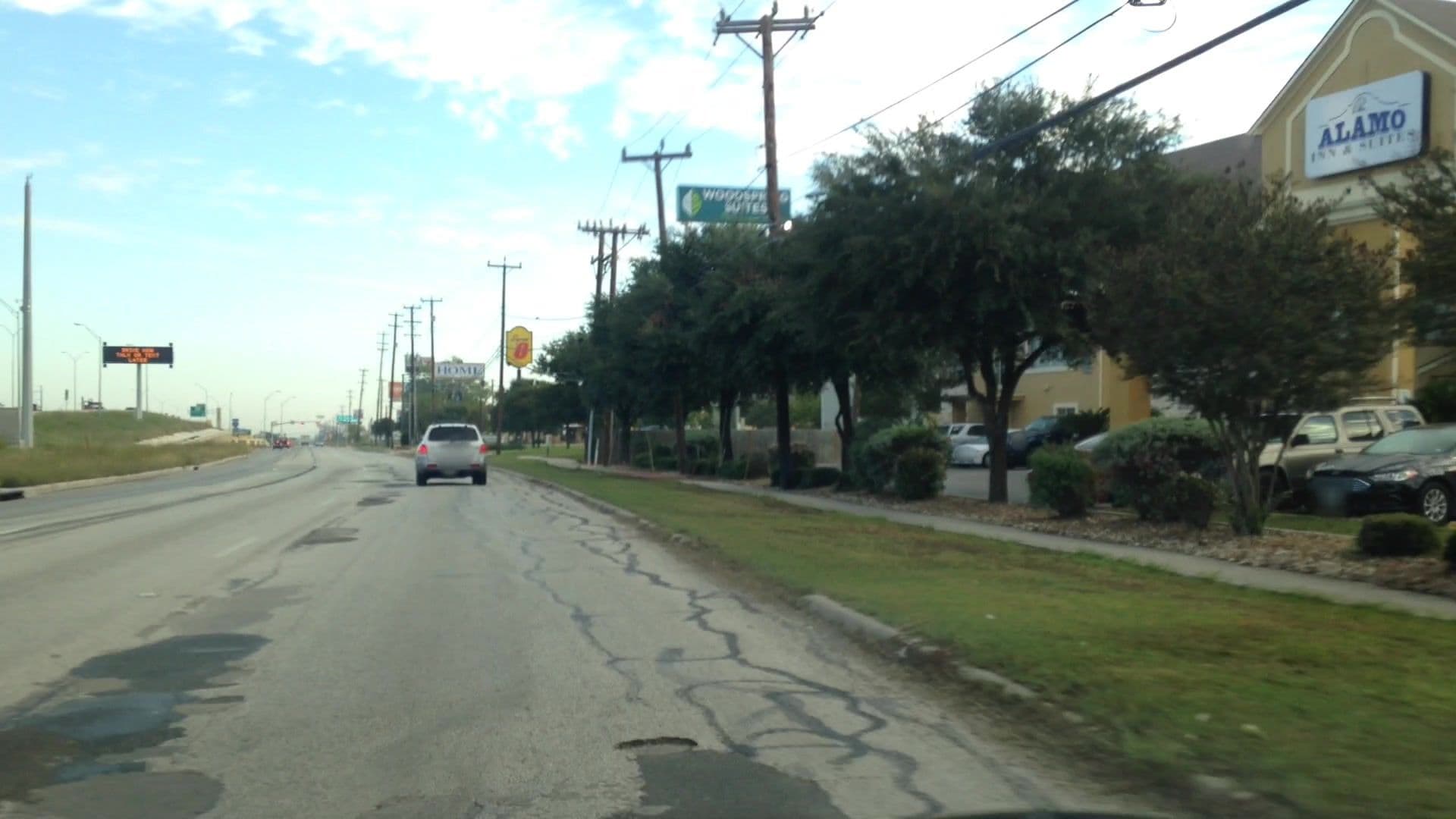 Street view near Mainstay Suites, Windcrest — © lvl5 (CC BY-SA · Mapillary)