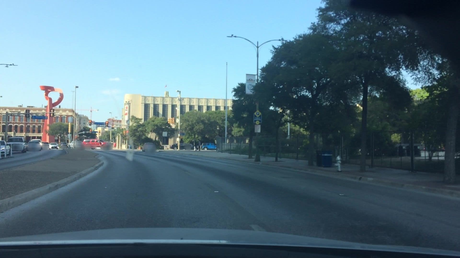 Street view near Salon Del Rey, San Antonio — © lvl5 (CC BY-SA · Mapillary)