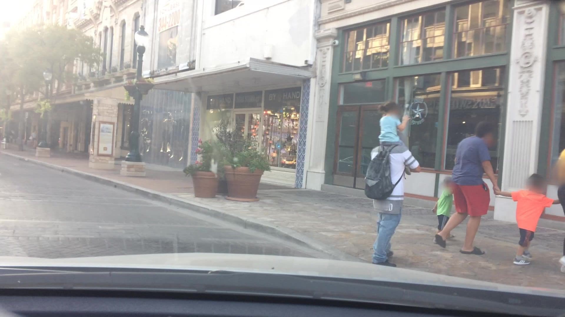 Street view near Hotel Gibbs, San Antonio — © lvl5 (CC BY-SA · Mapillary)