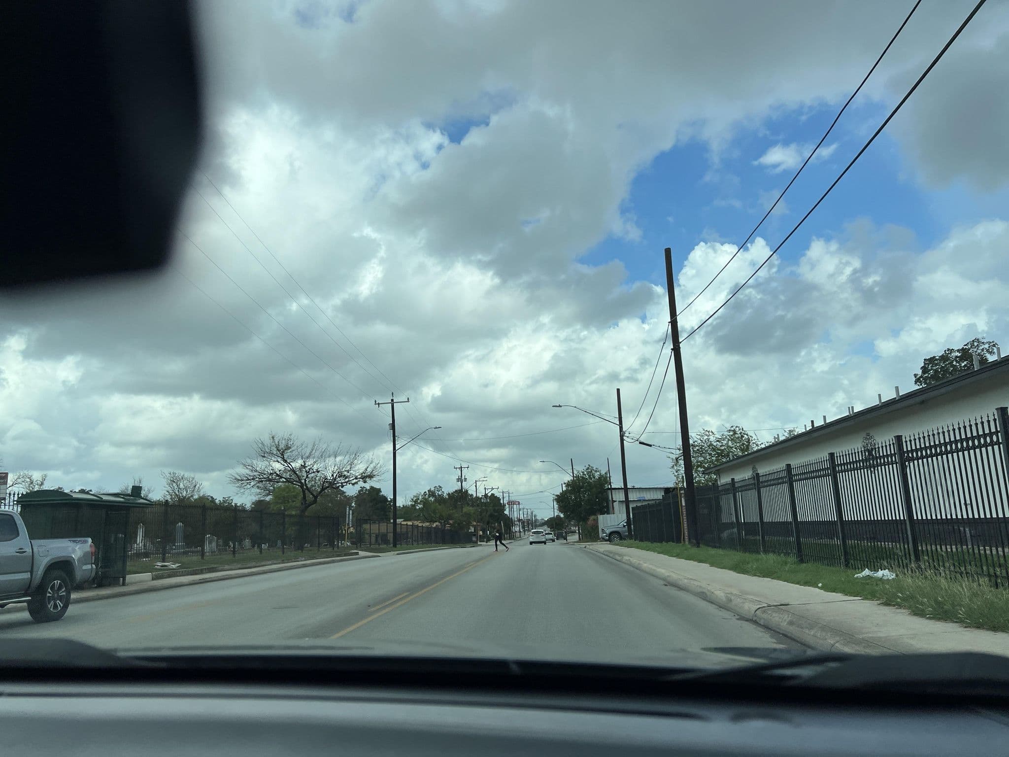 Street view near OYO Hotel San Antonio Alamodome East, San Antonio — © texman36 (CC BY-SA · Mapillary)