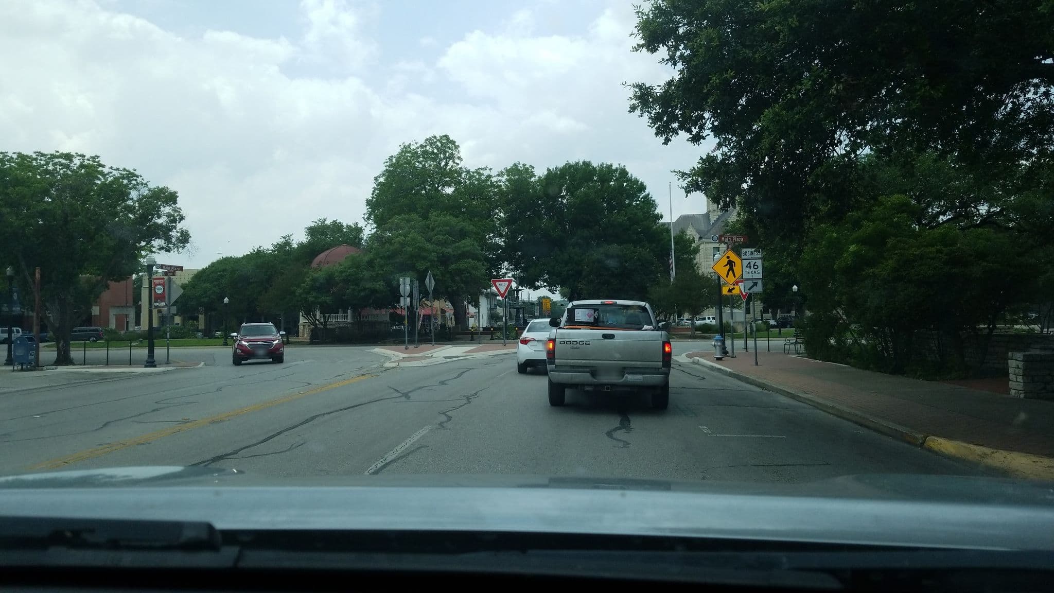 Street view near Amz Getaways, New Braunfels — © crashhn (CC BY-SA · Mapillary)