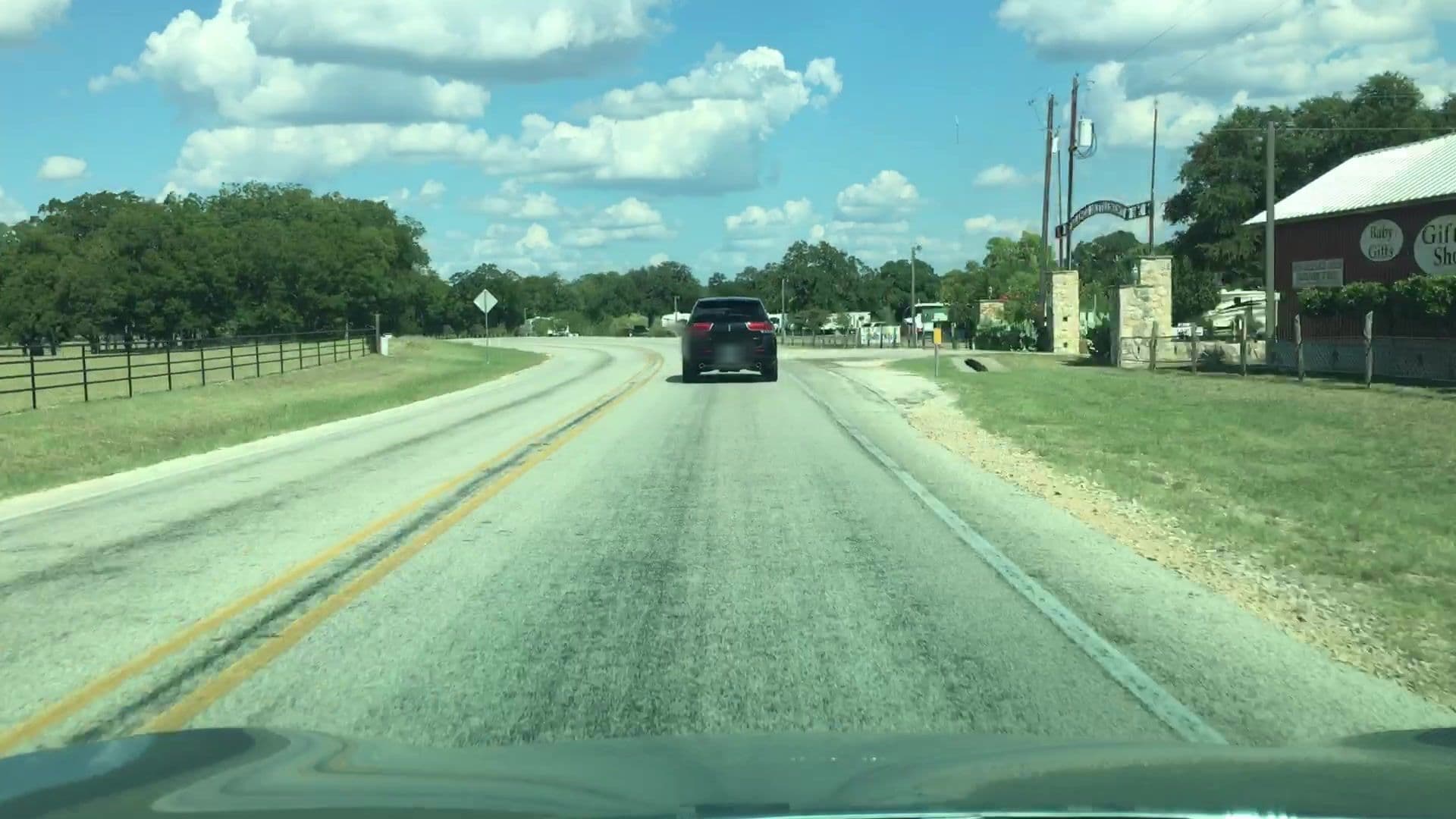 Street view near Blanco River Resort, Blanco — © lvl5 (CC BY-SA · Mapillary)