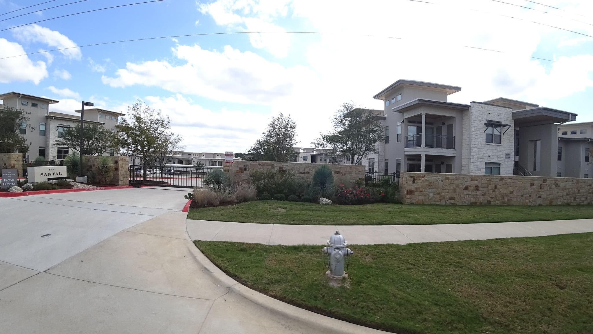 Street view near The Santal, Barton Creek — © mly_aus04 (CC BY-SA · Mapillary)