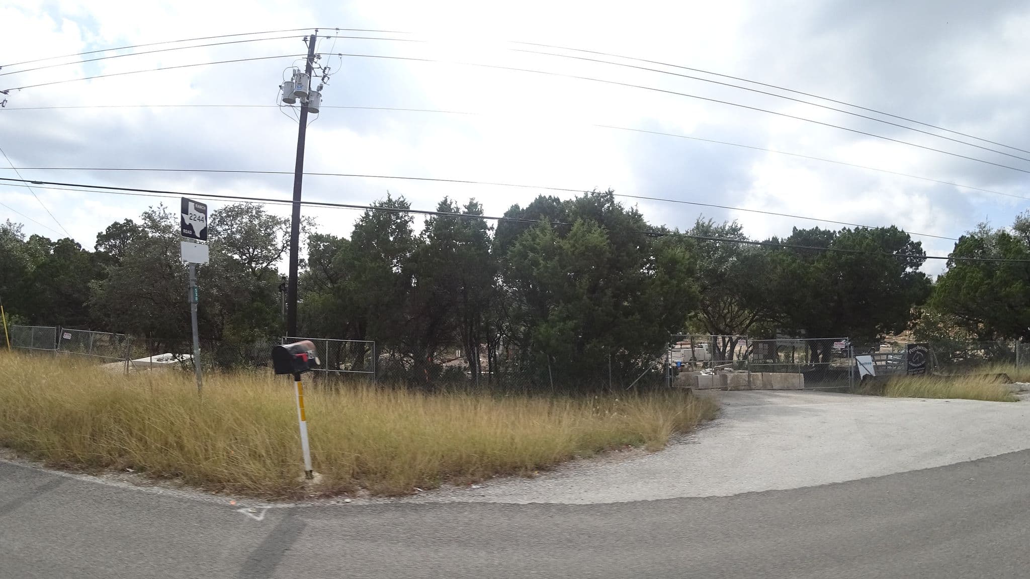 Street view near The Wayback, Barton Creek — © mly_aus04 (CC BY-SA · Mapillary)