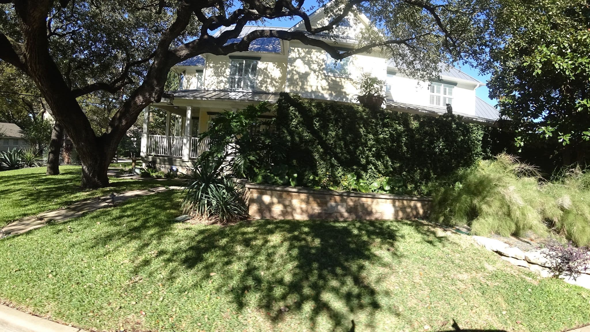 Street view near 2390 W 8th St, University of Texas — © mly_aus04 (CC BY-SA · Mapillary)