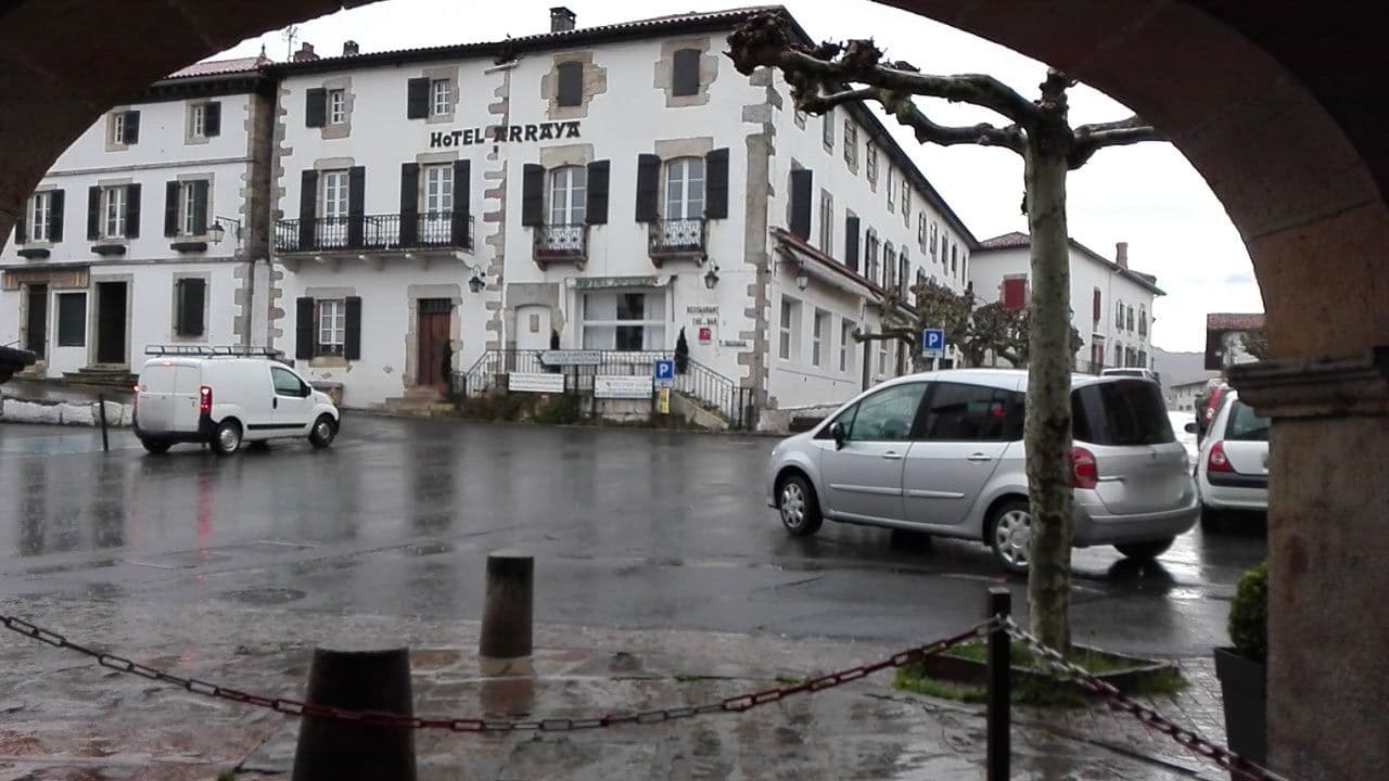 Street view near Arraya, Sare — © regisv (CC BY-SA · Mapillary)
