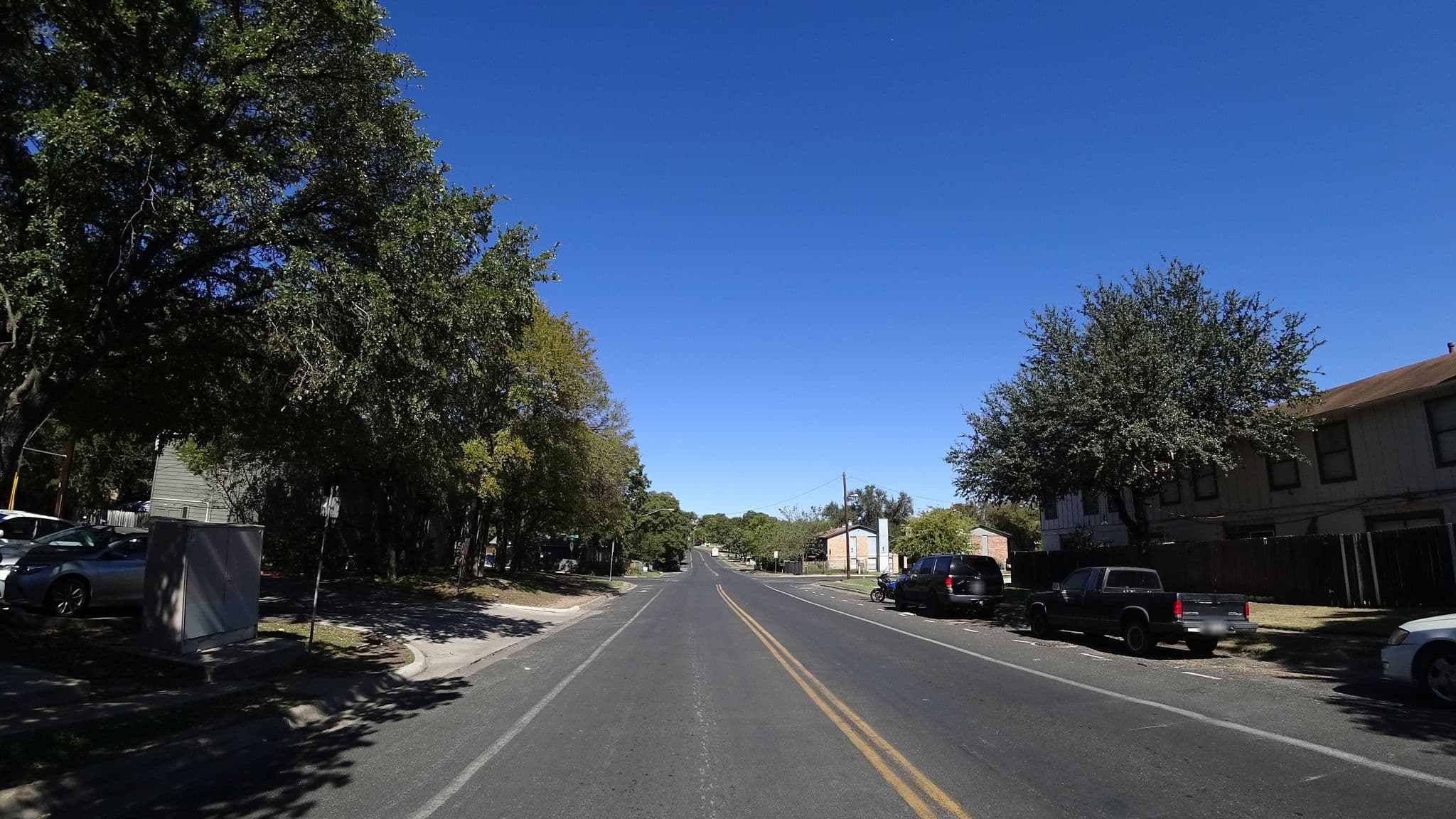 Street view near Rusty Railway Hostel, Austin — © mly_aus01 (CC BY-SA · Mapillary)