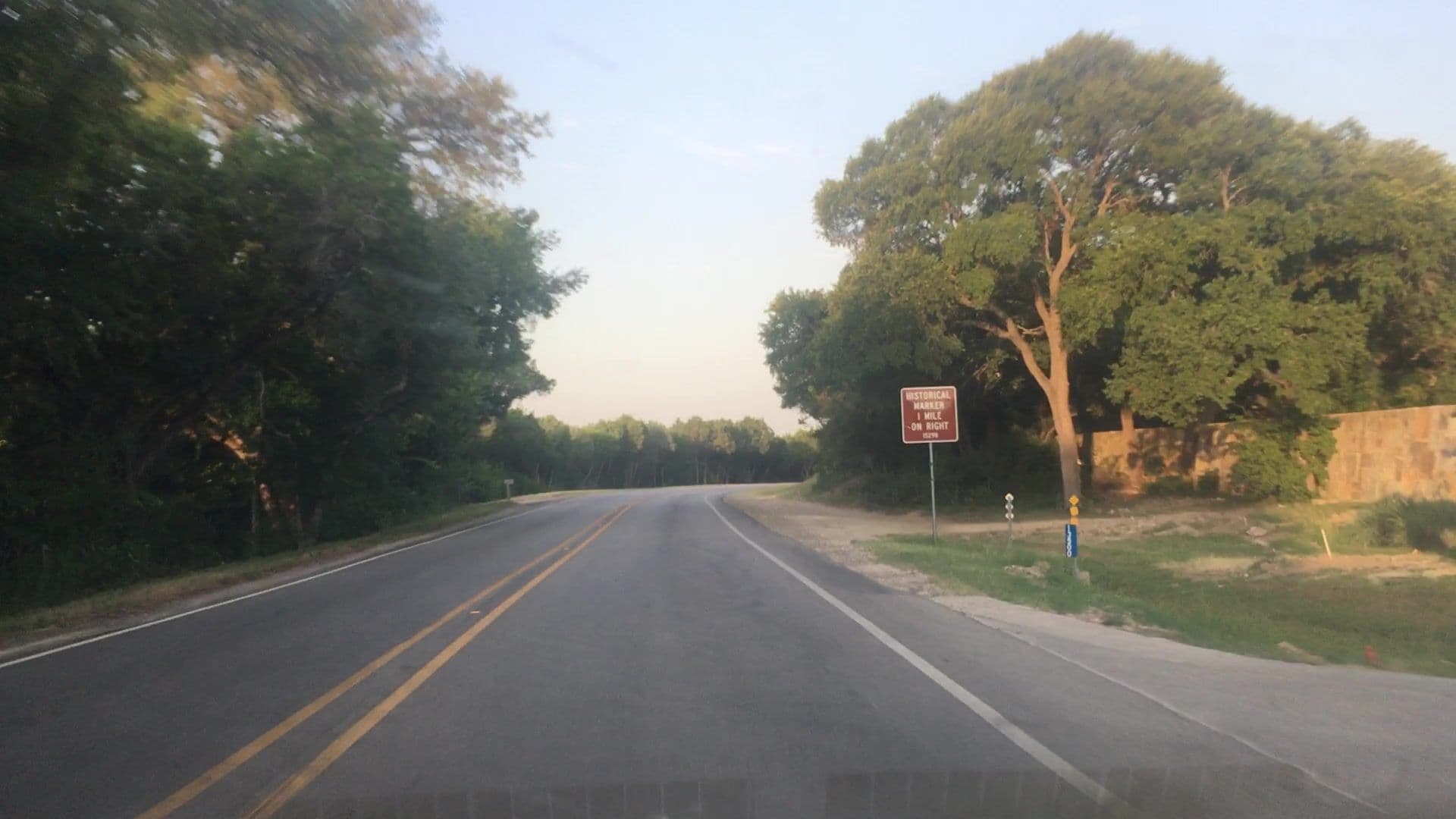 Street view near The Crossings, Anderson Mill — © lvl5 (CC BY-SA · Mapillary)