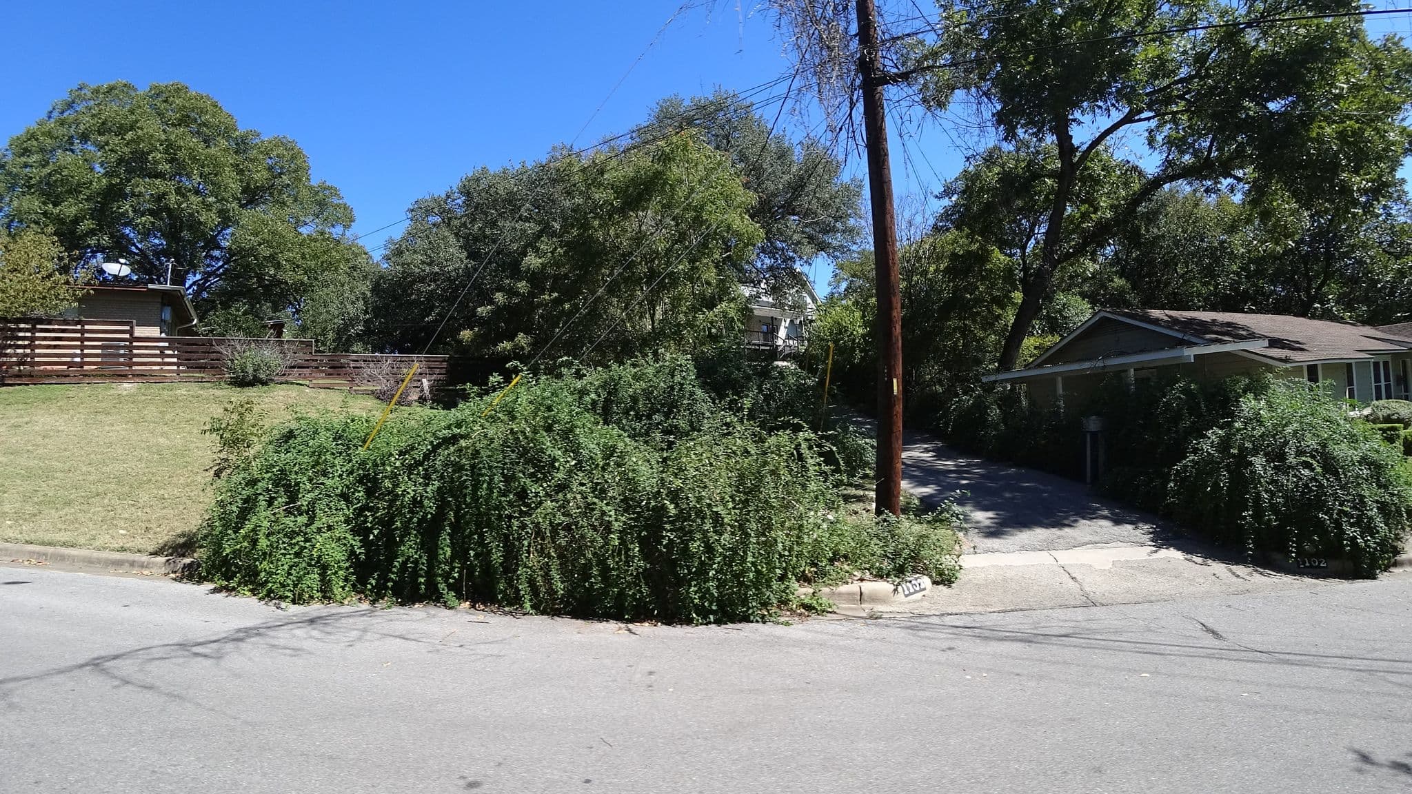 Street view near The Olive Door, Austin — © mly_aus01 (CC BY-SA · Mapillary)