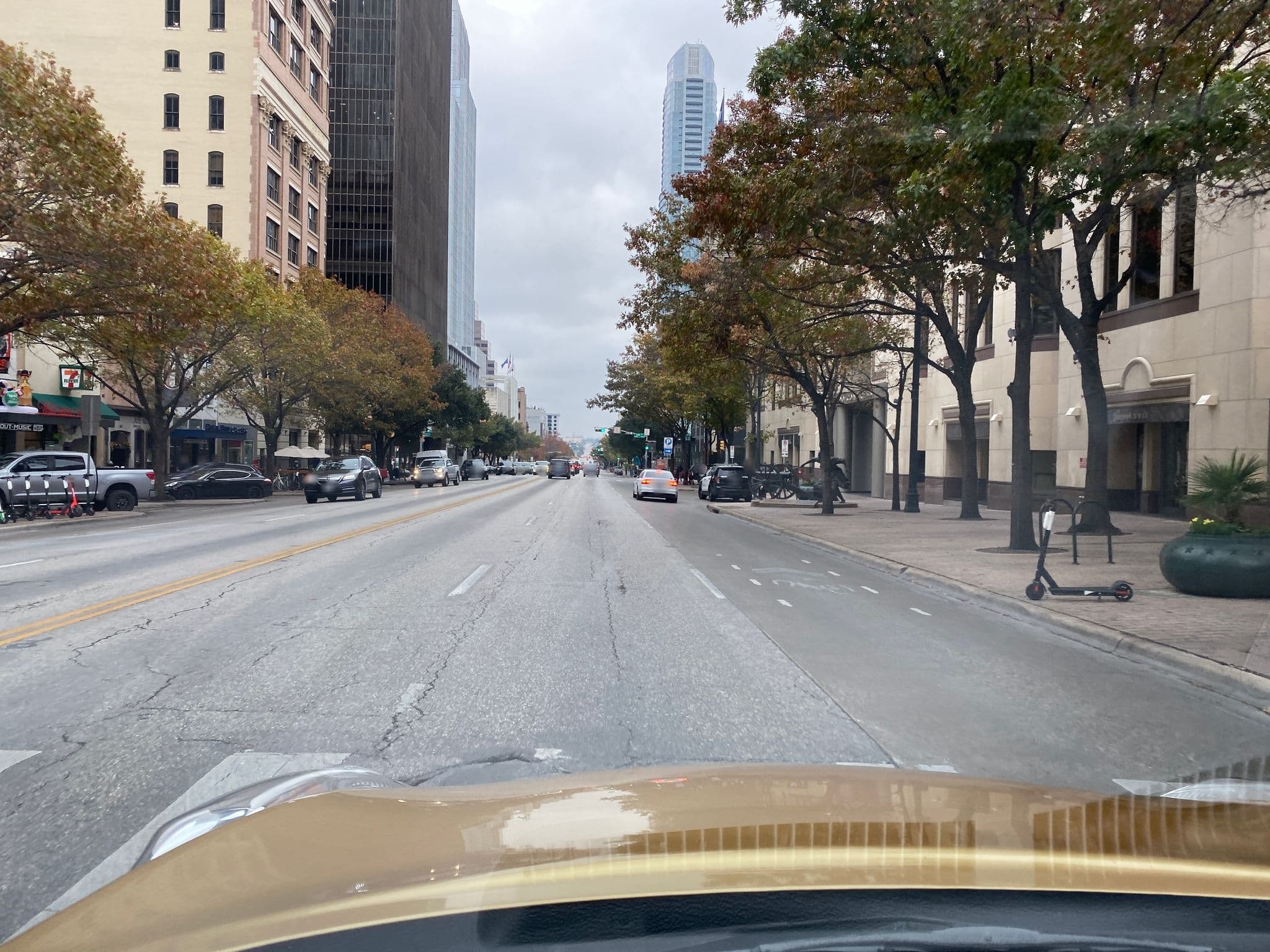 Street view near Aloft, Austin — © oscartx512 (CC BY-SA · Mapillary)