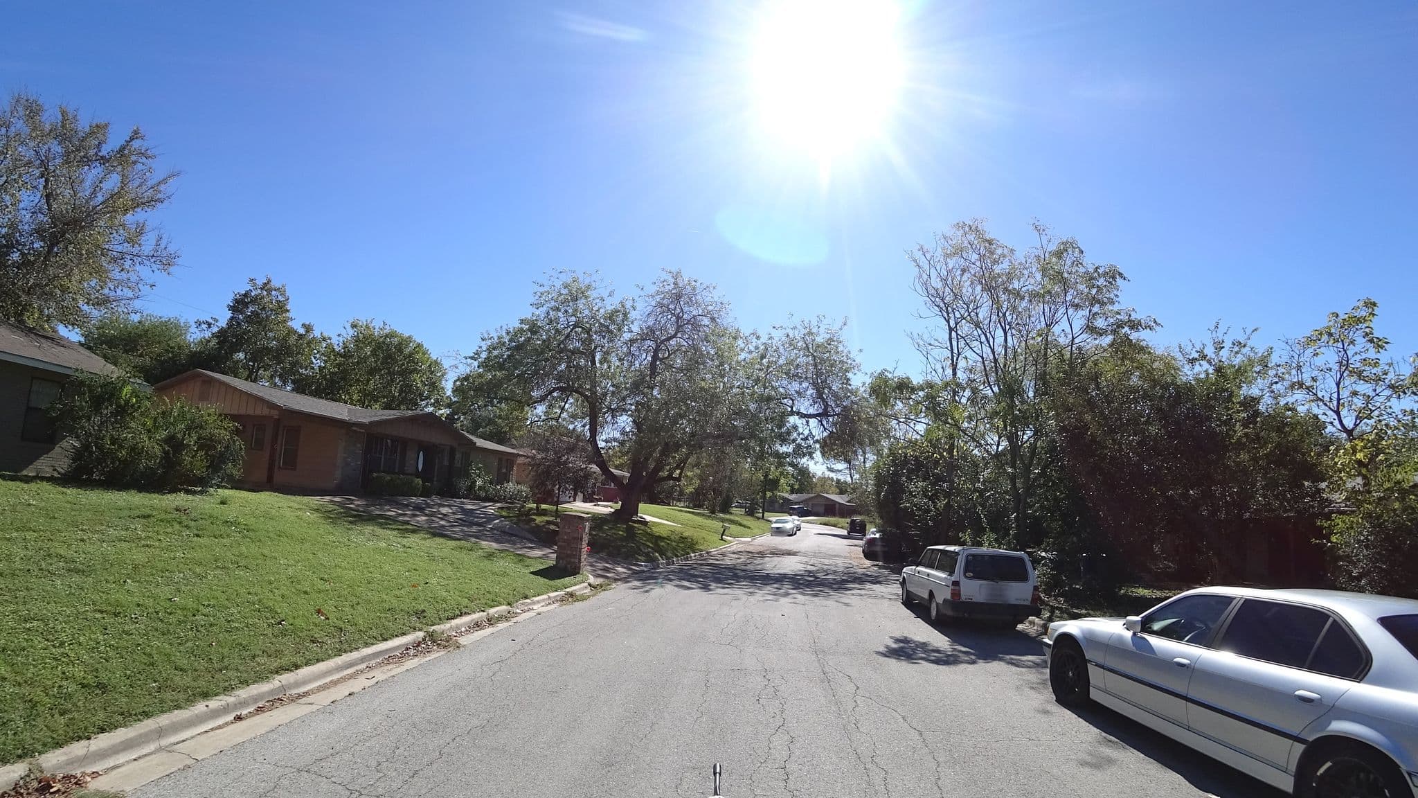Street view near Hunky Dory Studio, University of Texas — © mly_aus04 (CC BY-SA · Mapillary)