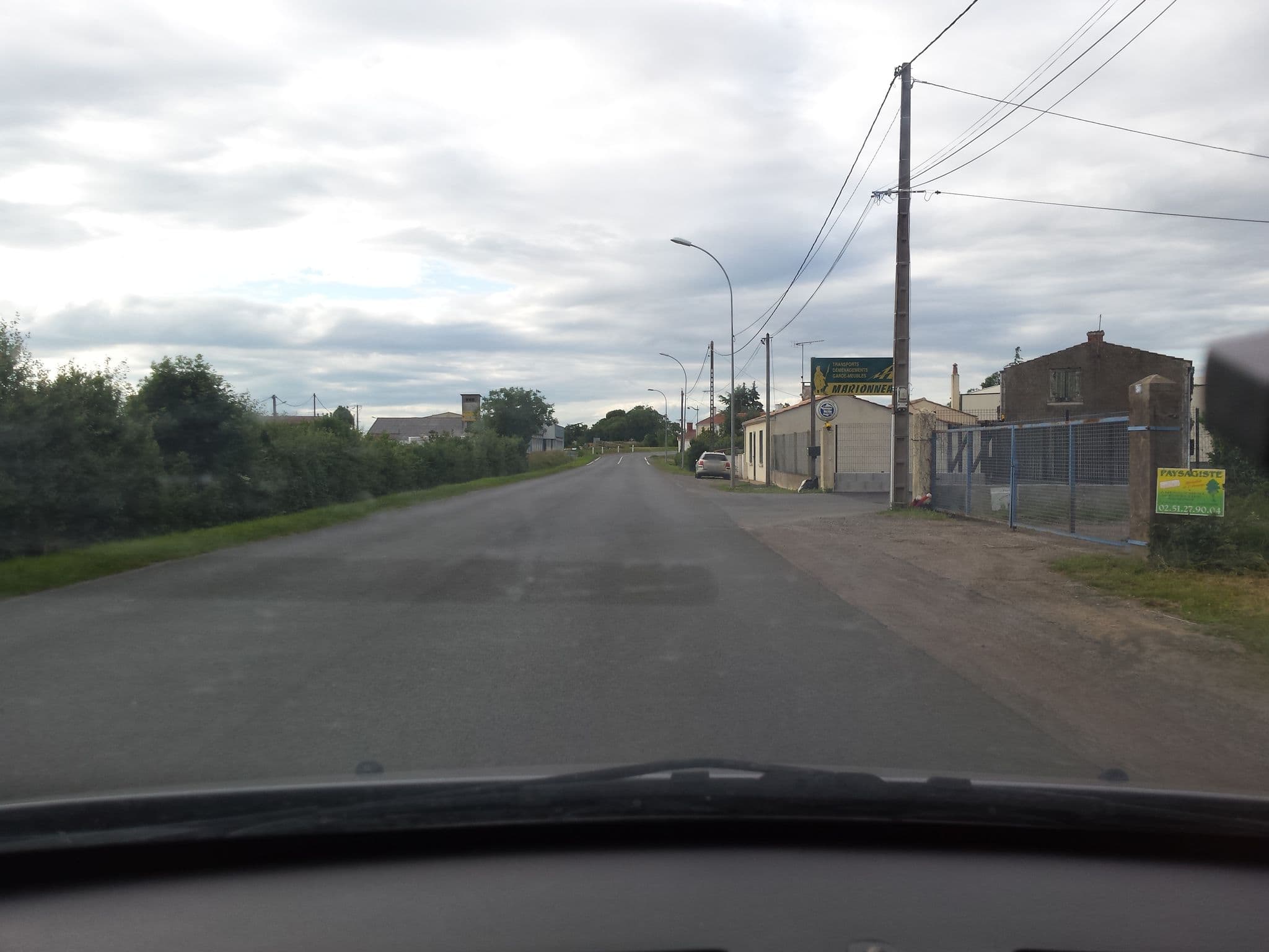 Street view near Au Fil des Saisons, Luçon — © operon85 (CC BY-SA · Mapillary)
