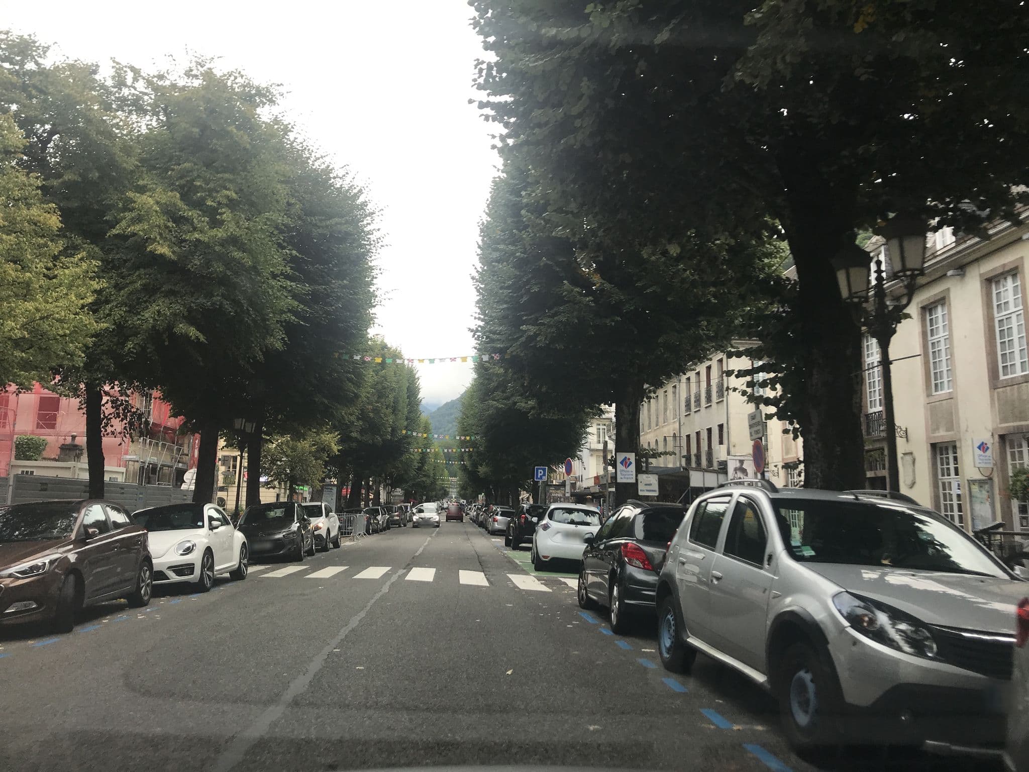 Street view near Illixon, Bagnères-de-Luchon — © pgiraud (CC BY-SA · Mapillary)