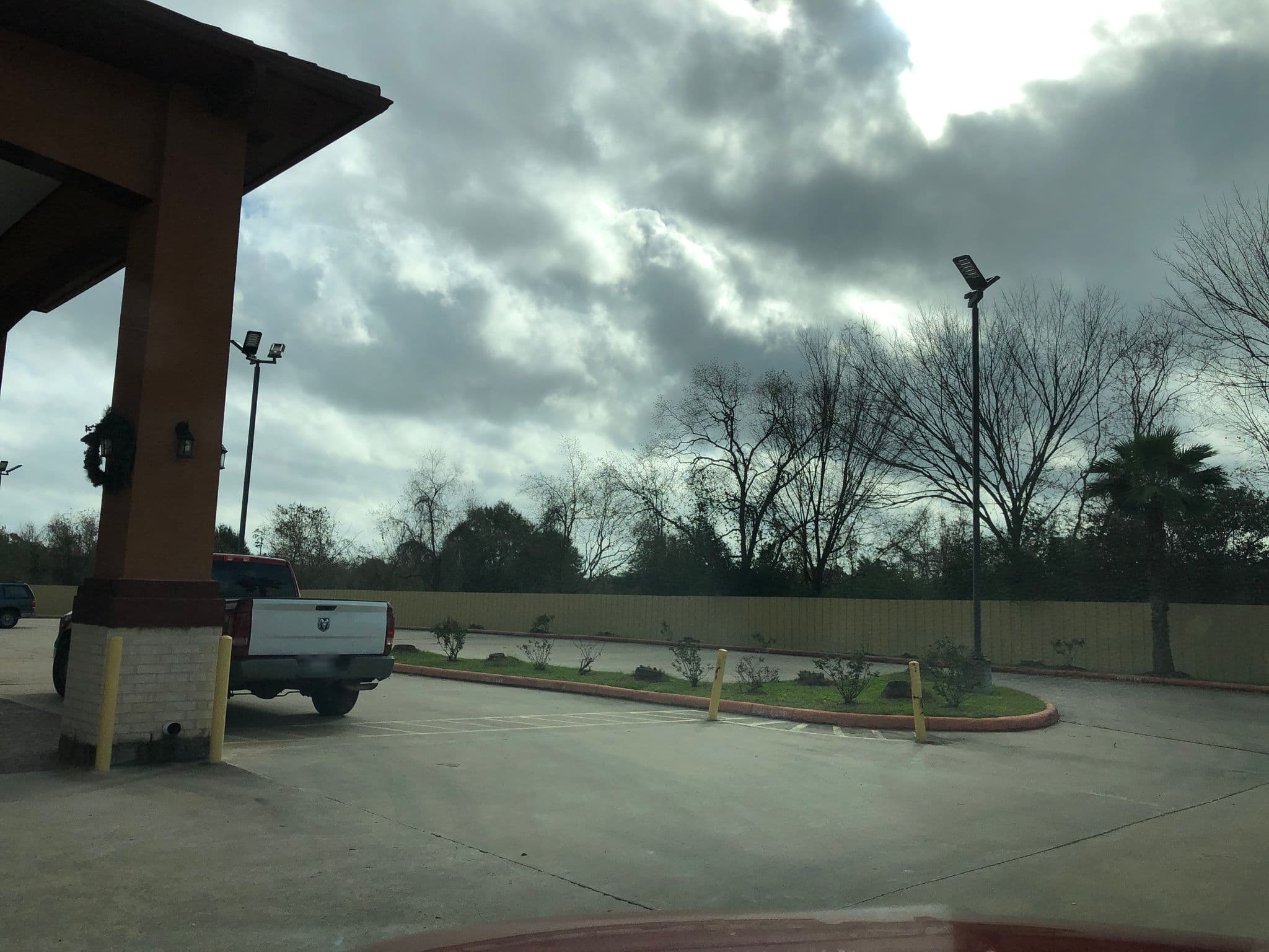 Street view near Wyndham Hotels & Resorts, Brookshire — © mphuyck (CC BY-SA · Mapillary)