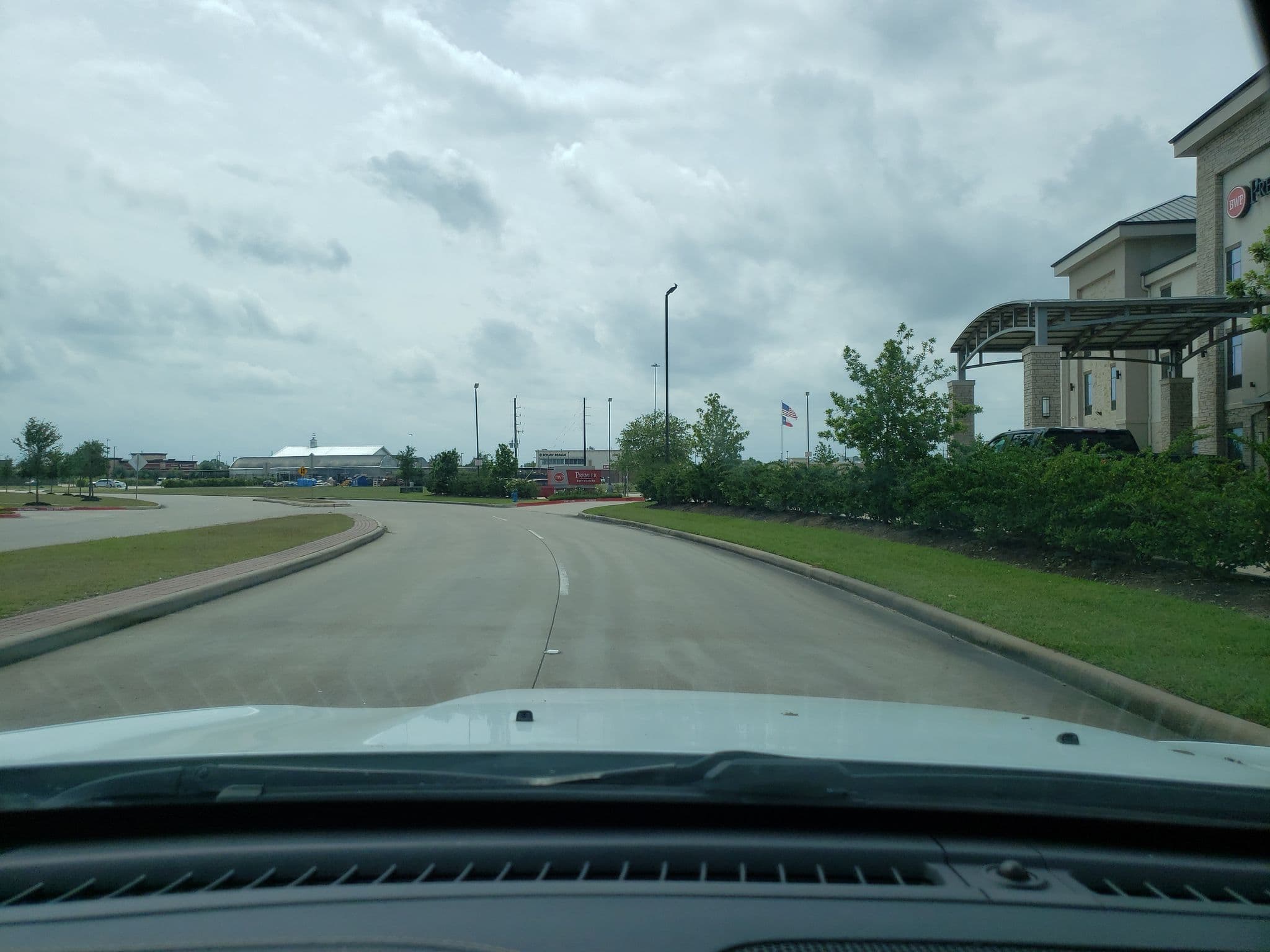 Street view near Best Western Premier Energy Corridor, Cinco Ranch — © stevekacal (CC BY-SA · Mapillary)